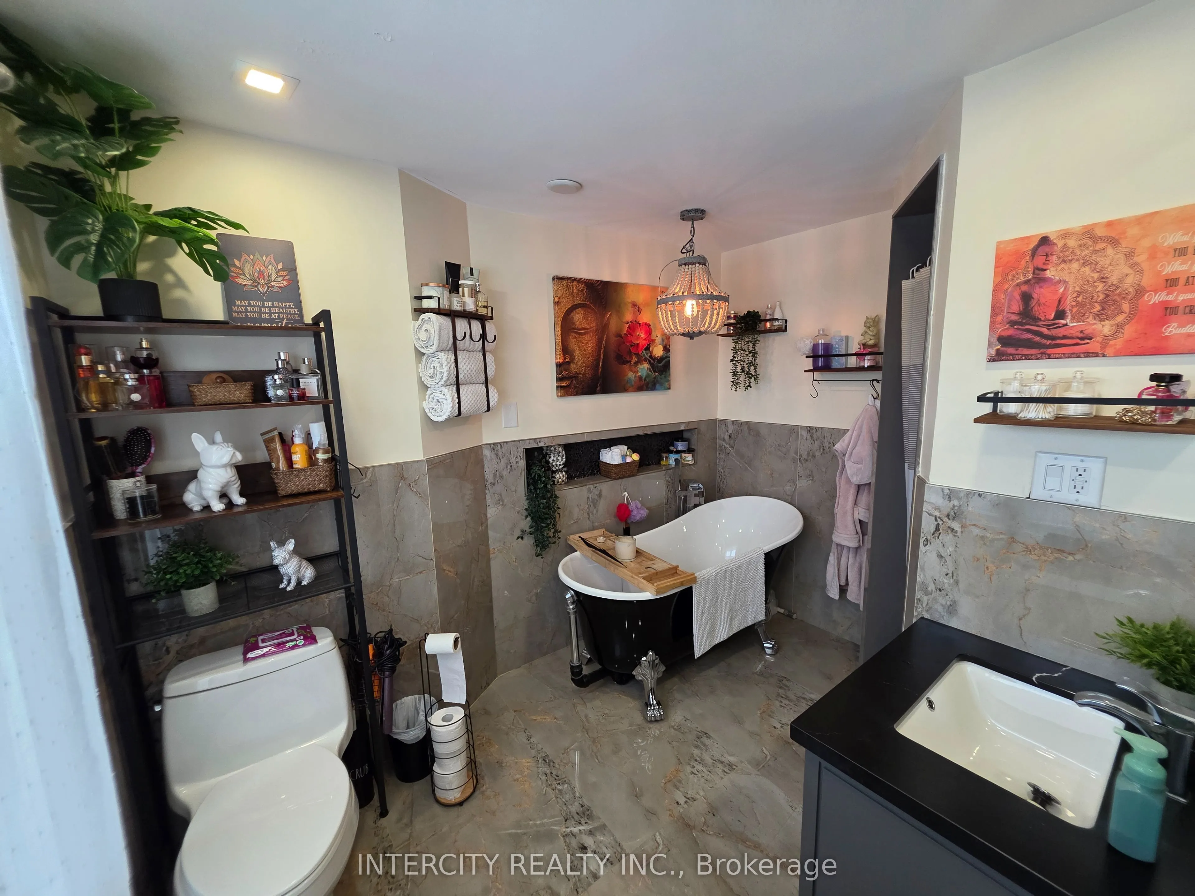 172 Bell Air Drive
