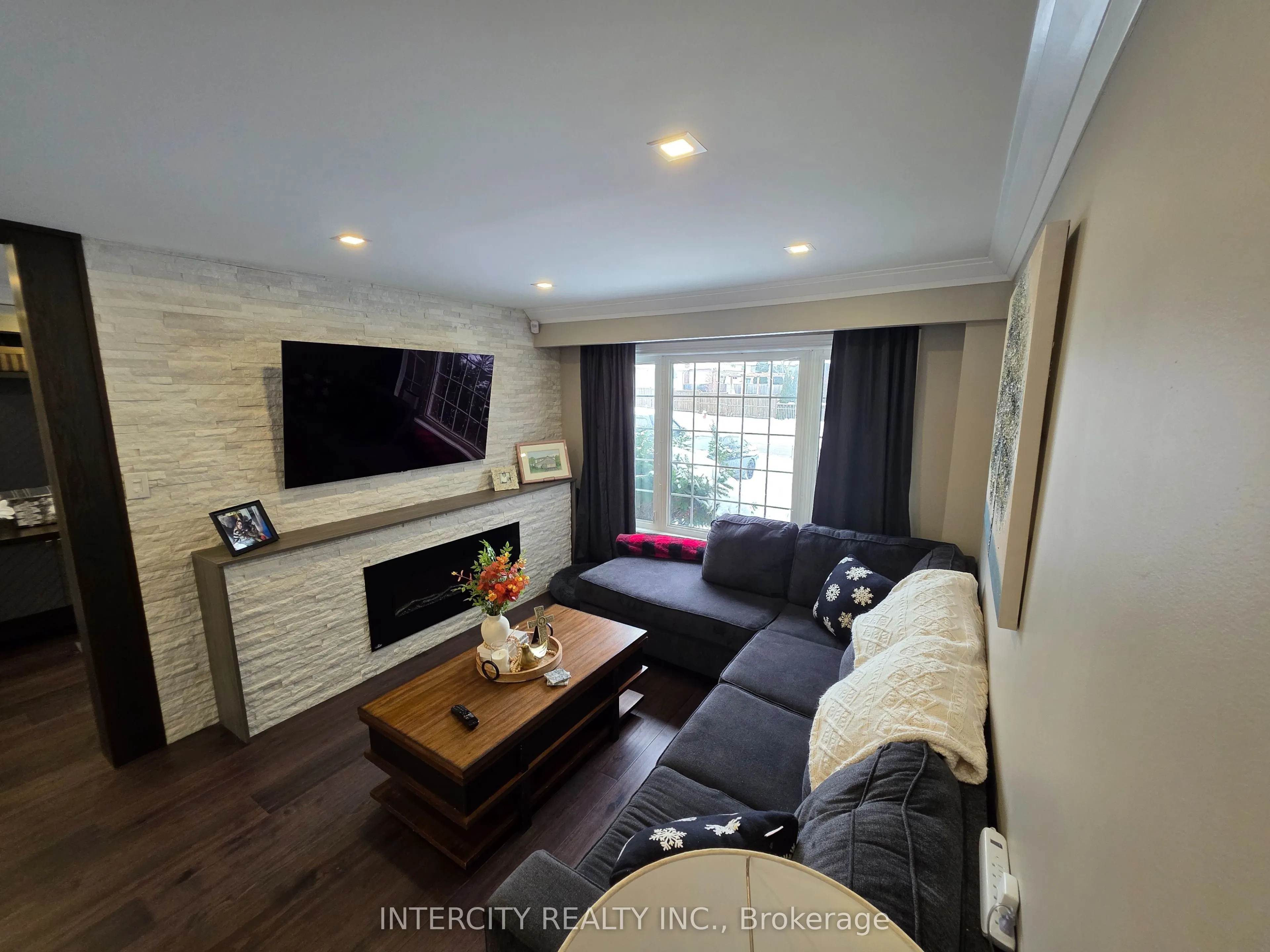 172 Bell Air Drive