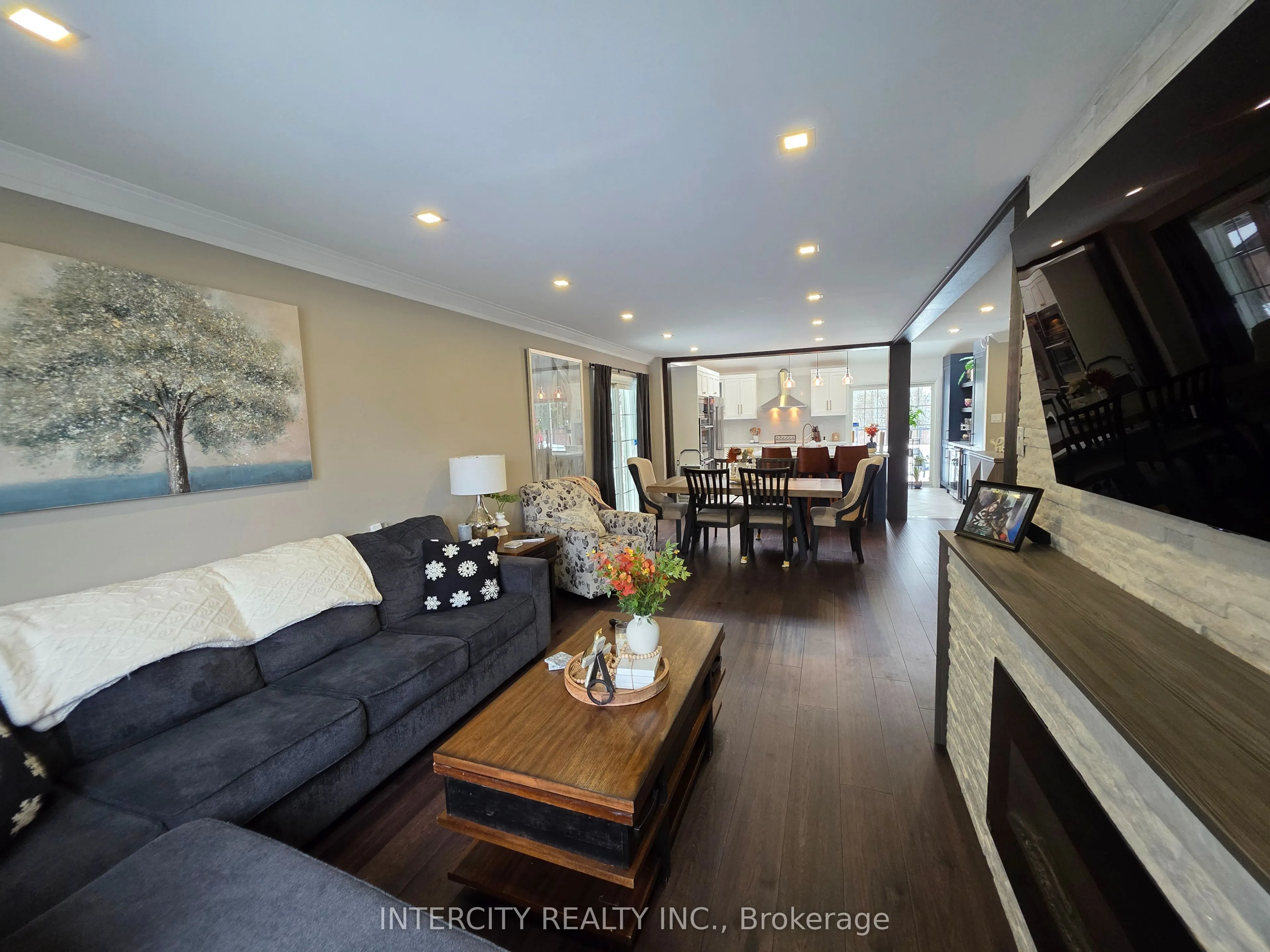 172 Bell Air Drive