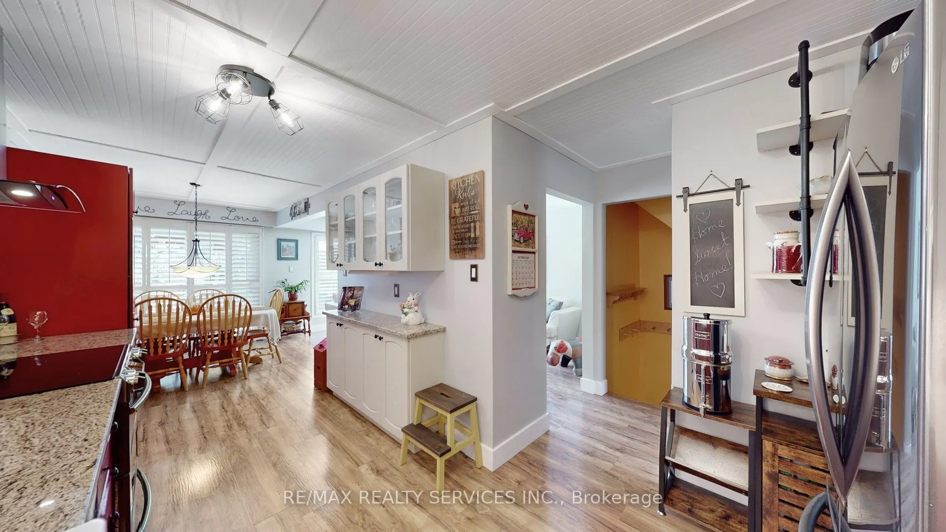 72 Carisbrooke Court #72