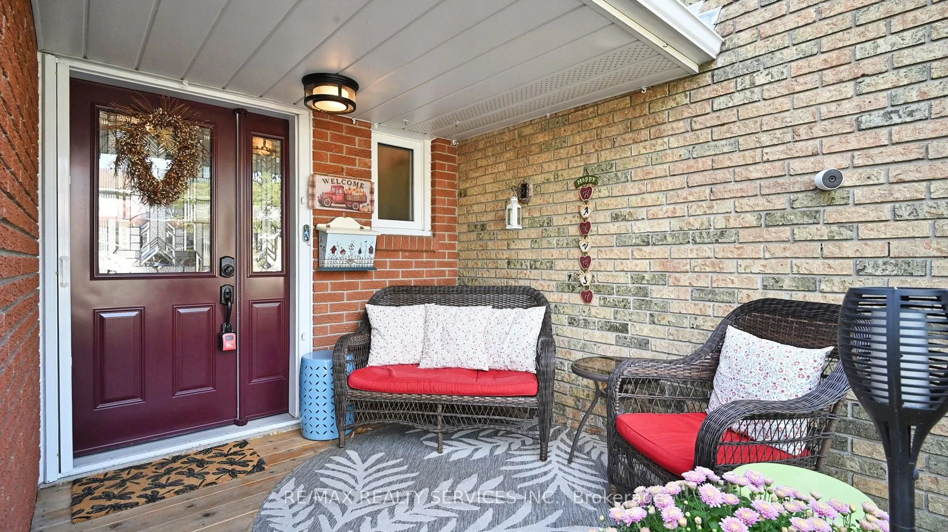 72 Carisbrooke Court #72
