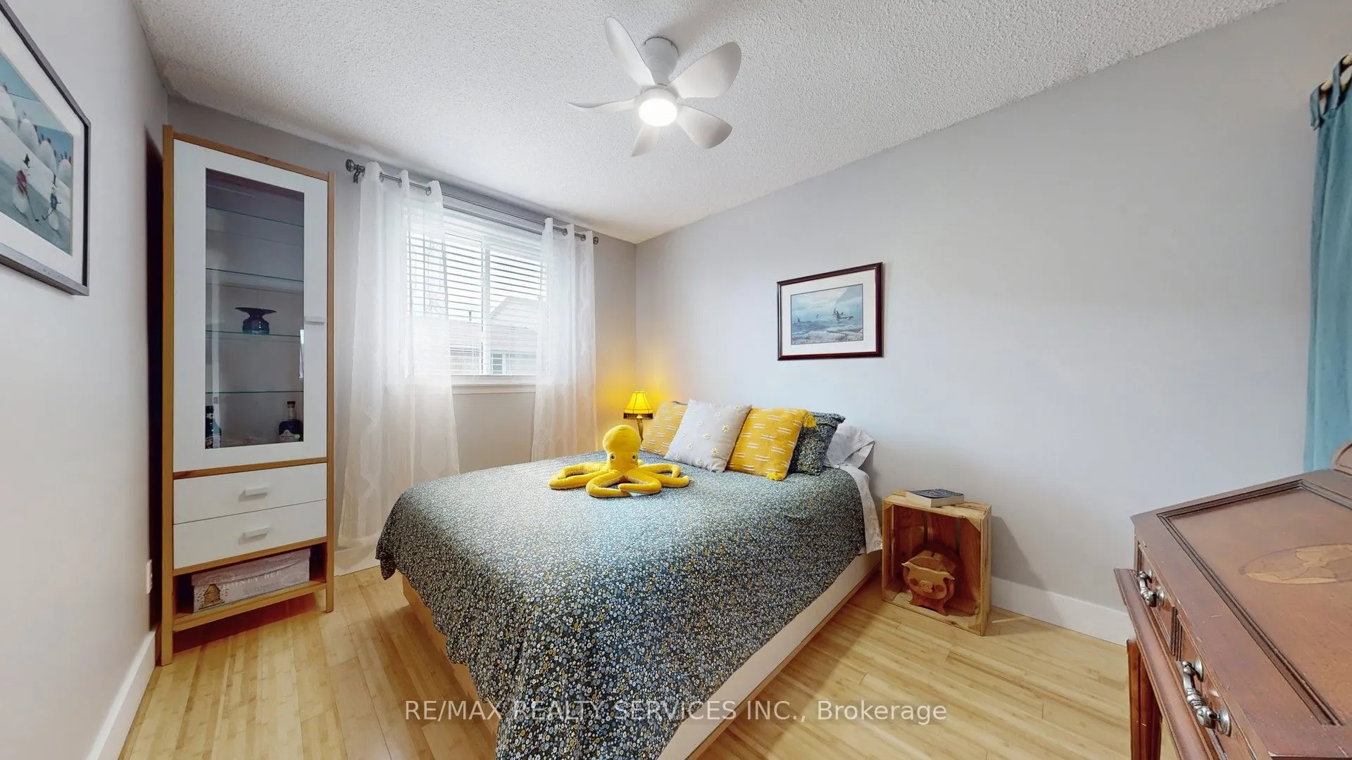 72 Carisbrooke Court #72
