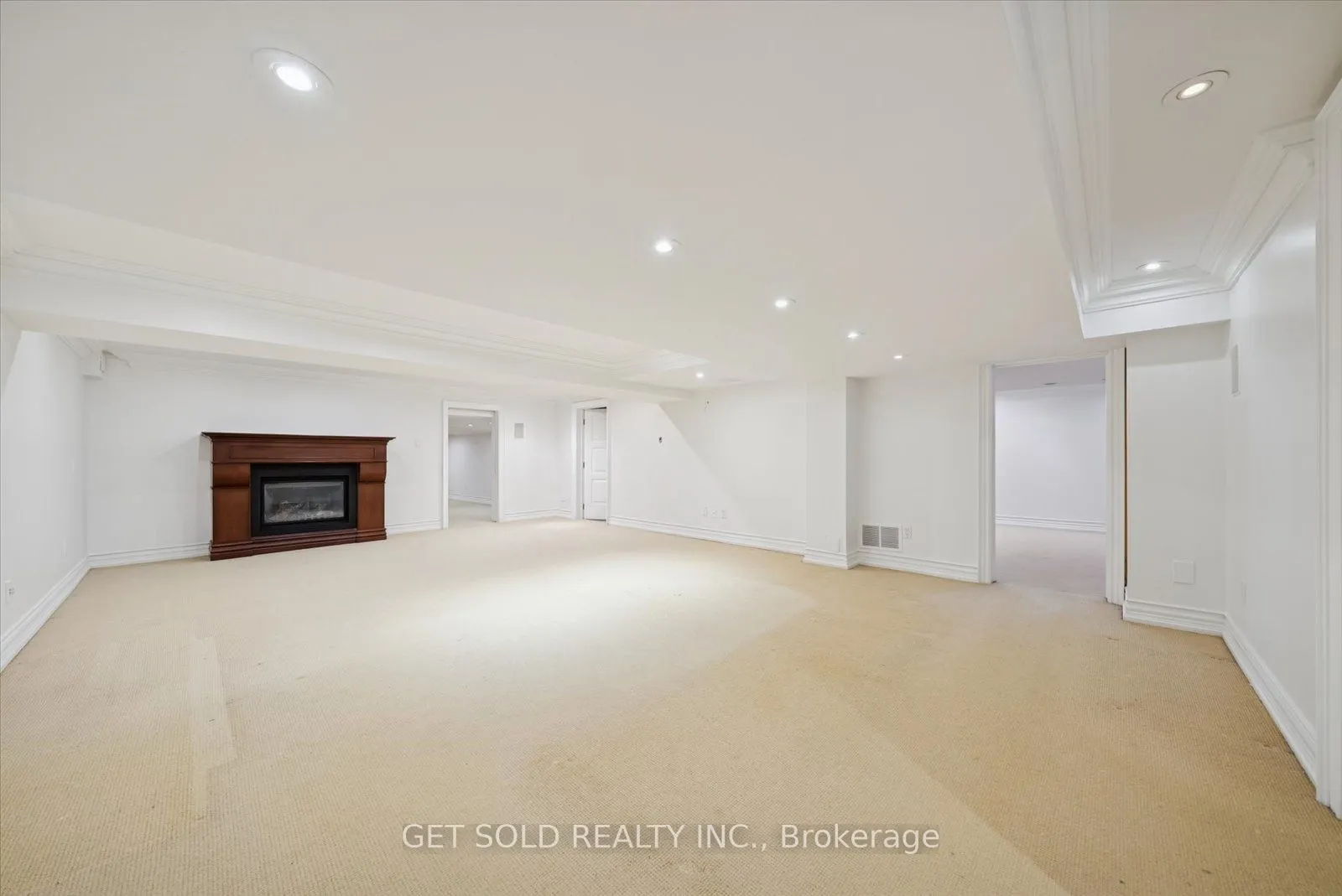 1701 Birchwood Drive