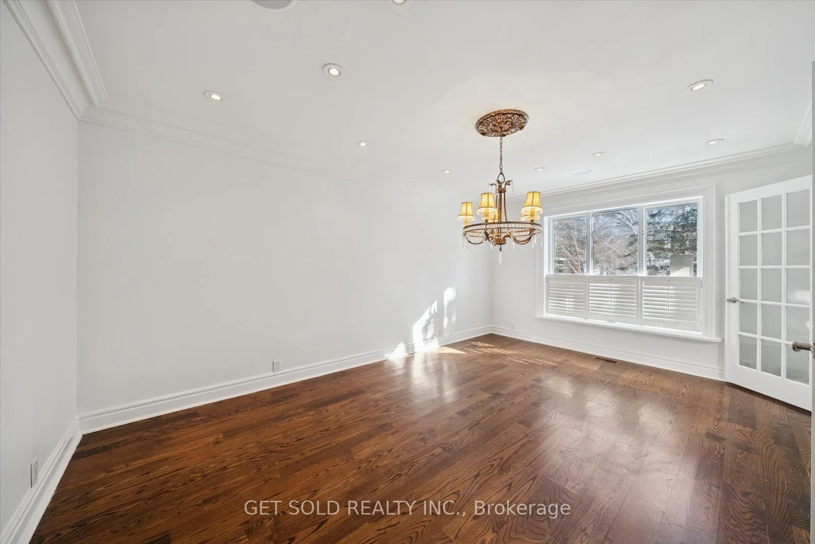 1701 Birchwood Drive