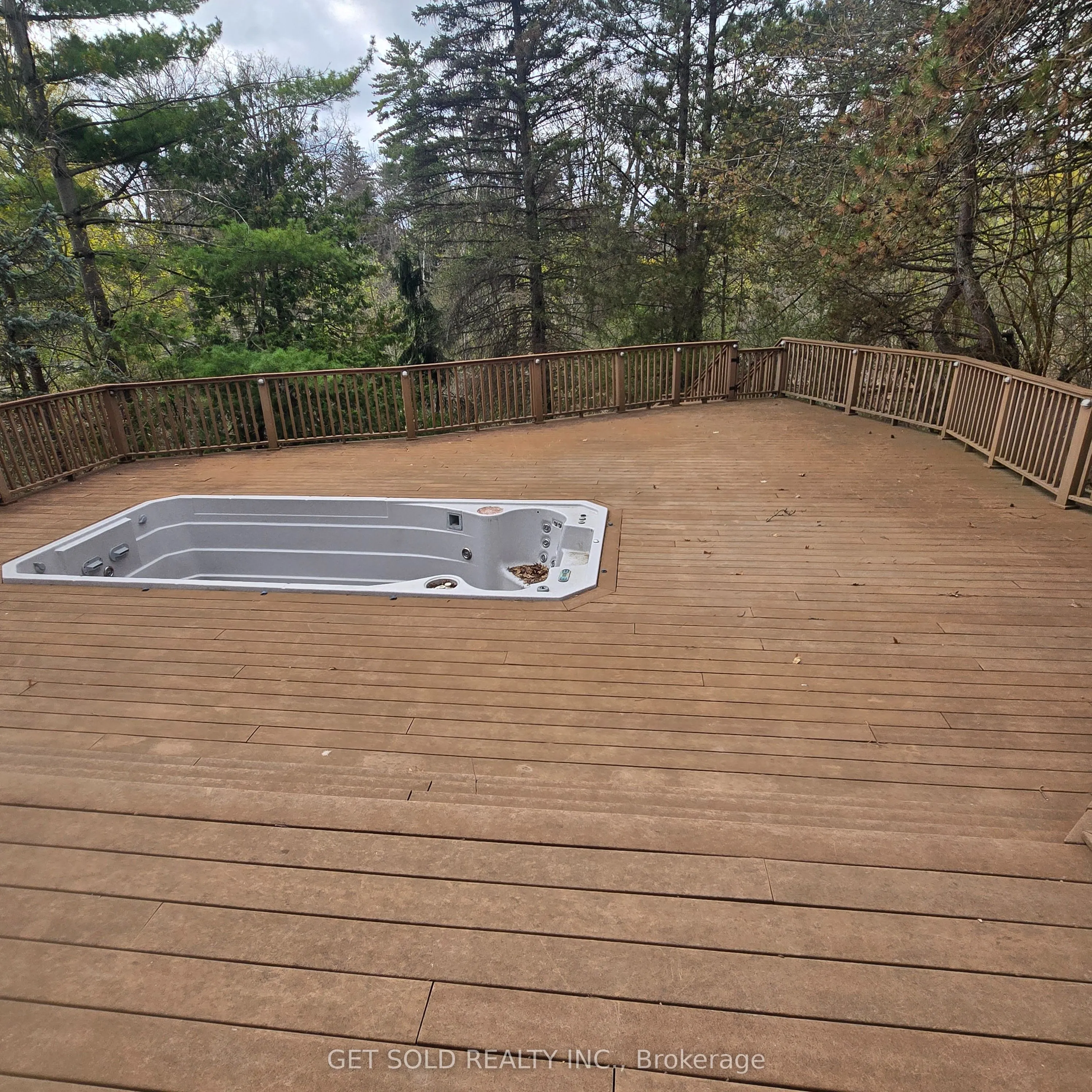 1701 Birchwood Drive