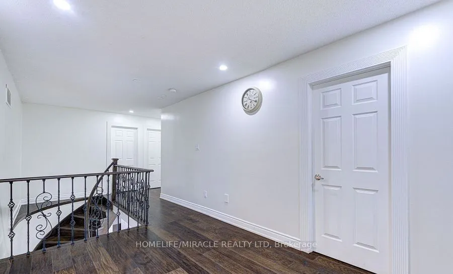 55 Castlehill Road