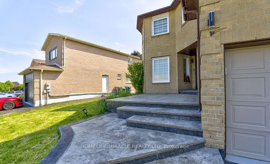 55 Castlehill Road