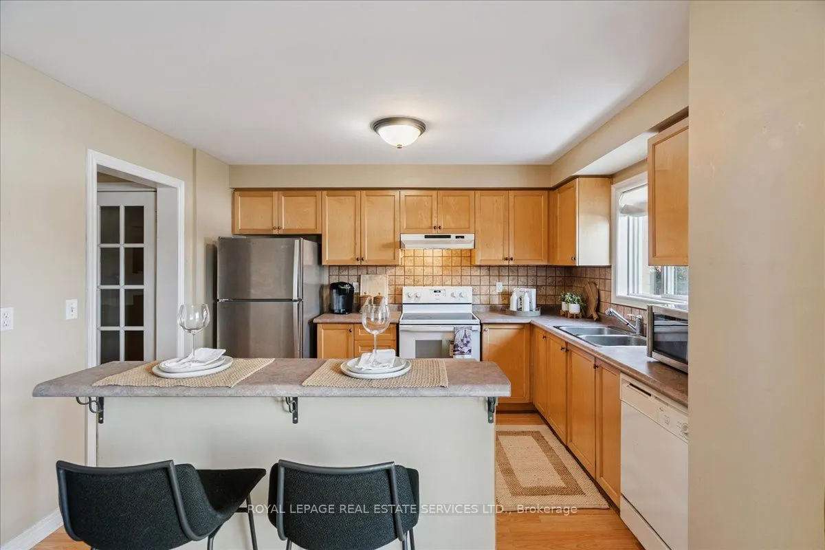 2871 DARIEN Road #14