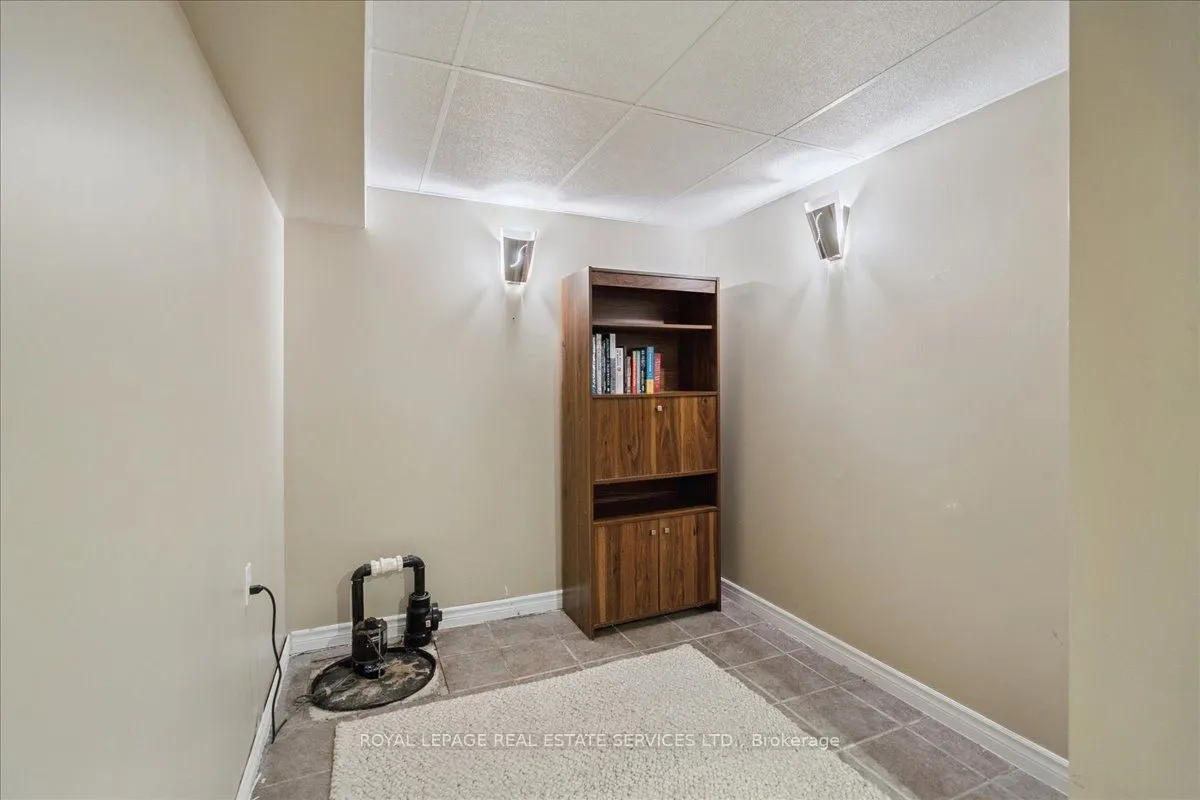 2871 DARIEN Road #14