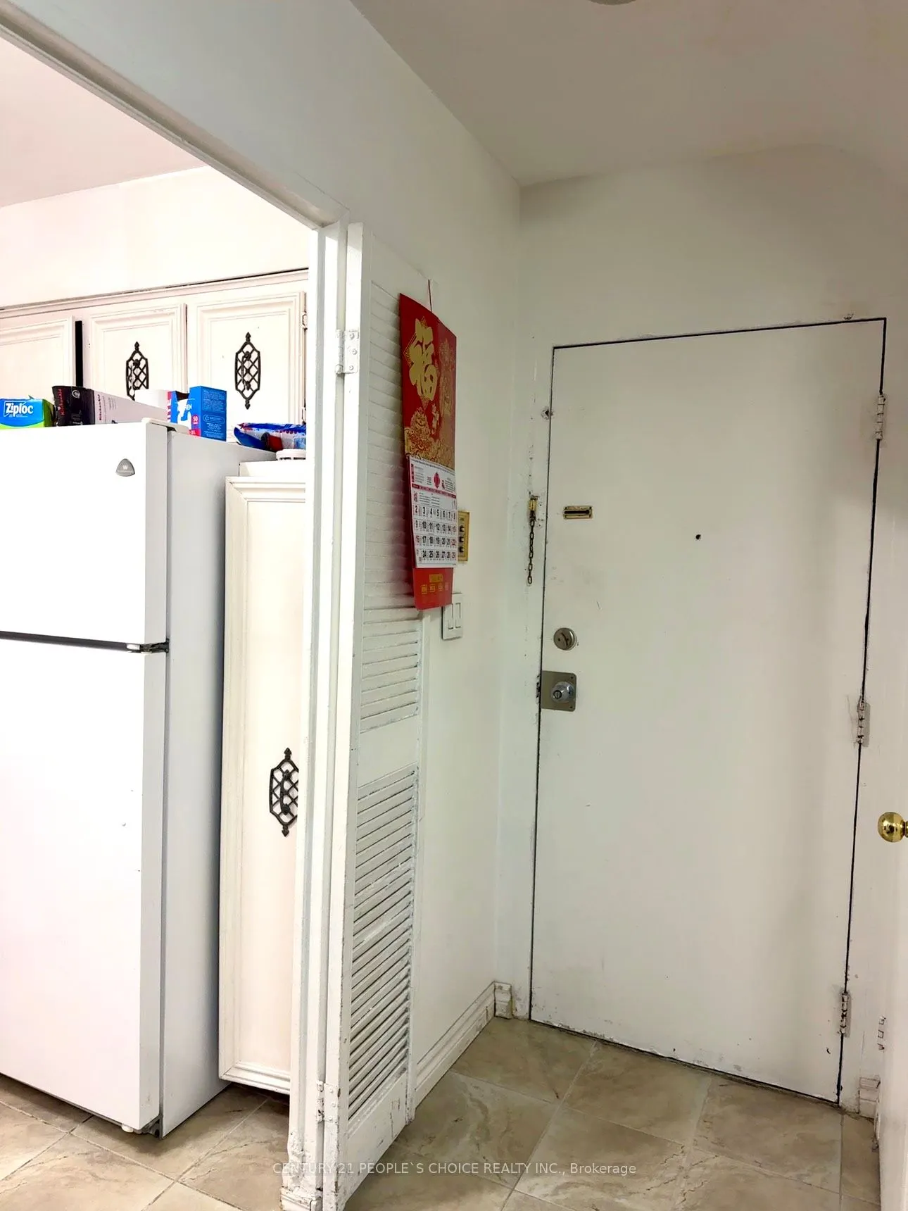 10 Eddystone Avenue #116