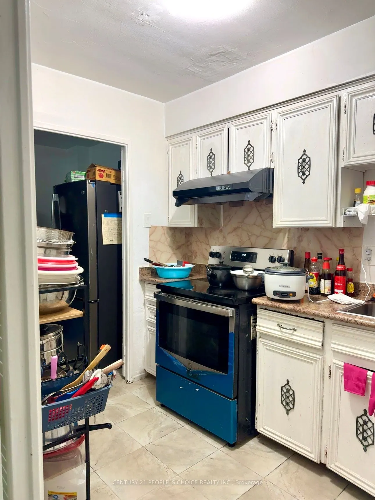 10 Eddystone Avenue #116