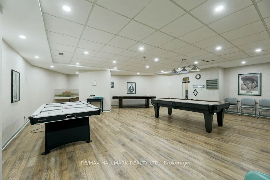 6 Humberline Drive #218