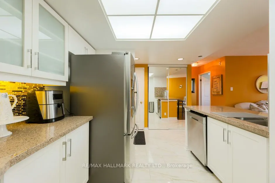 6 Humberline Drive #218