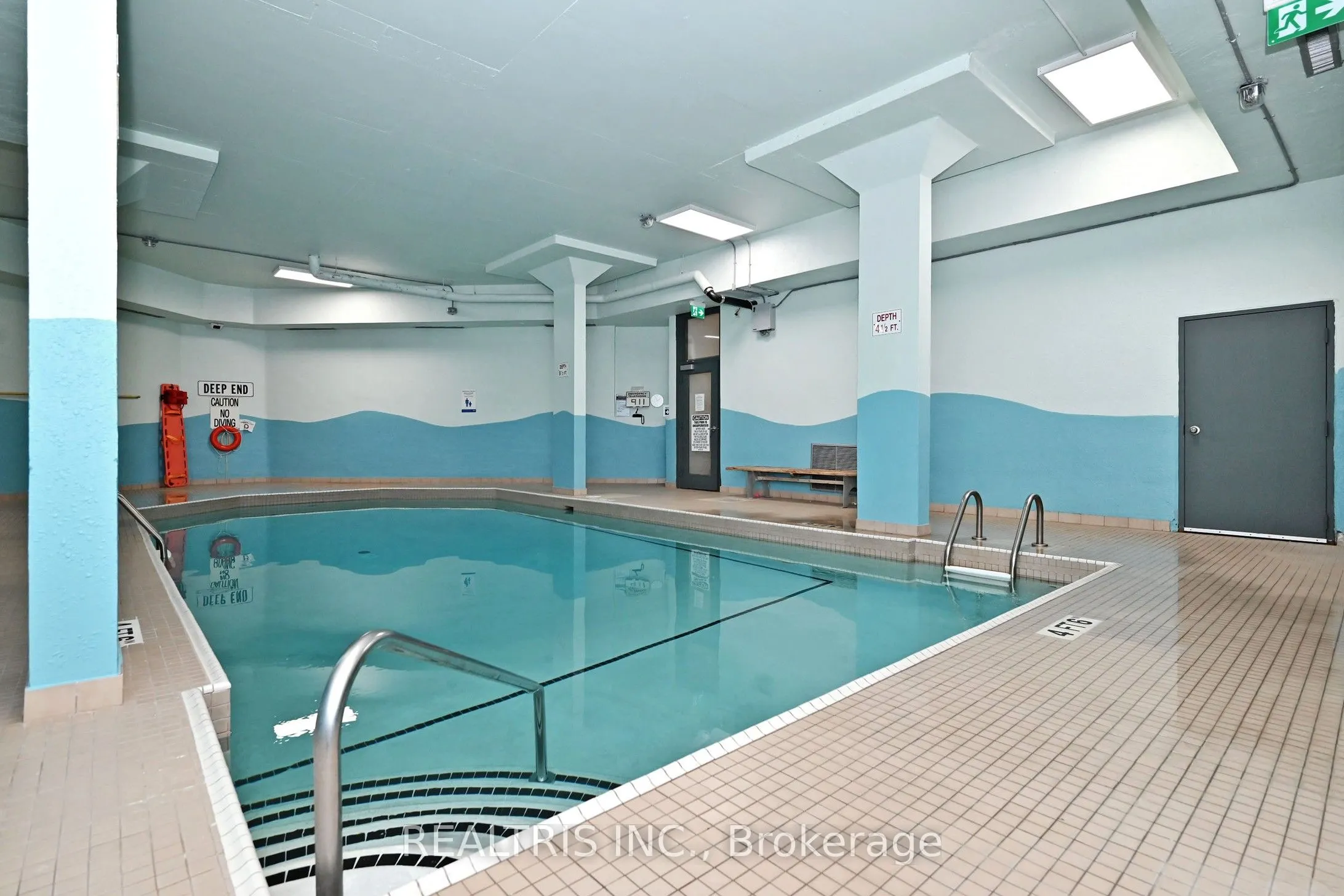 2323 Confederation Parkway #807