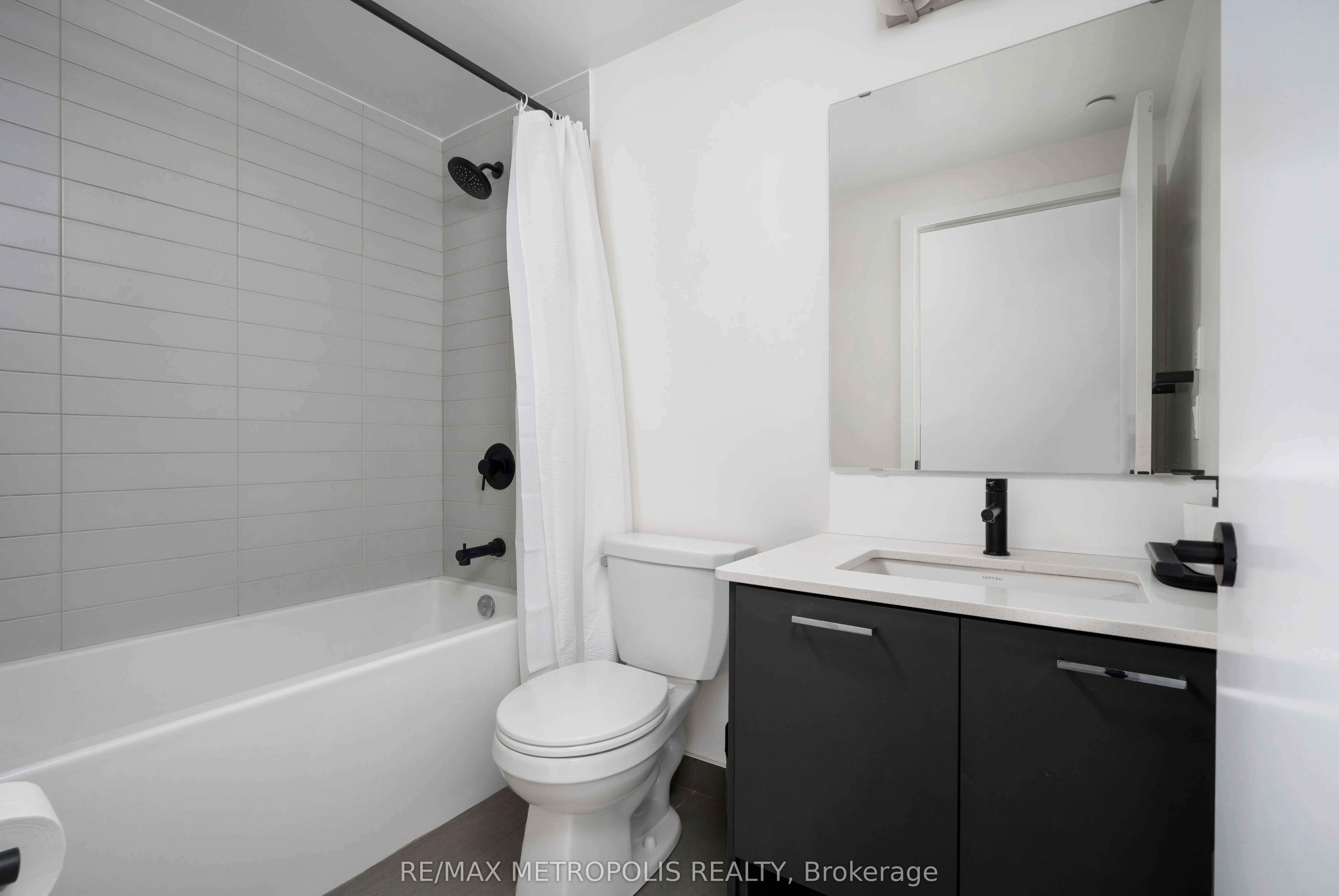 2300 St Clair Avenue W #307