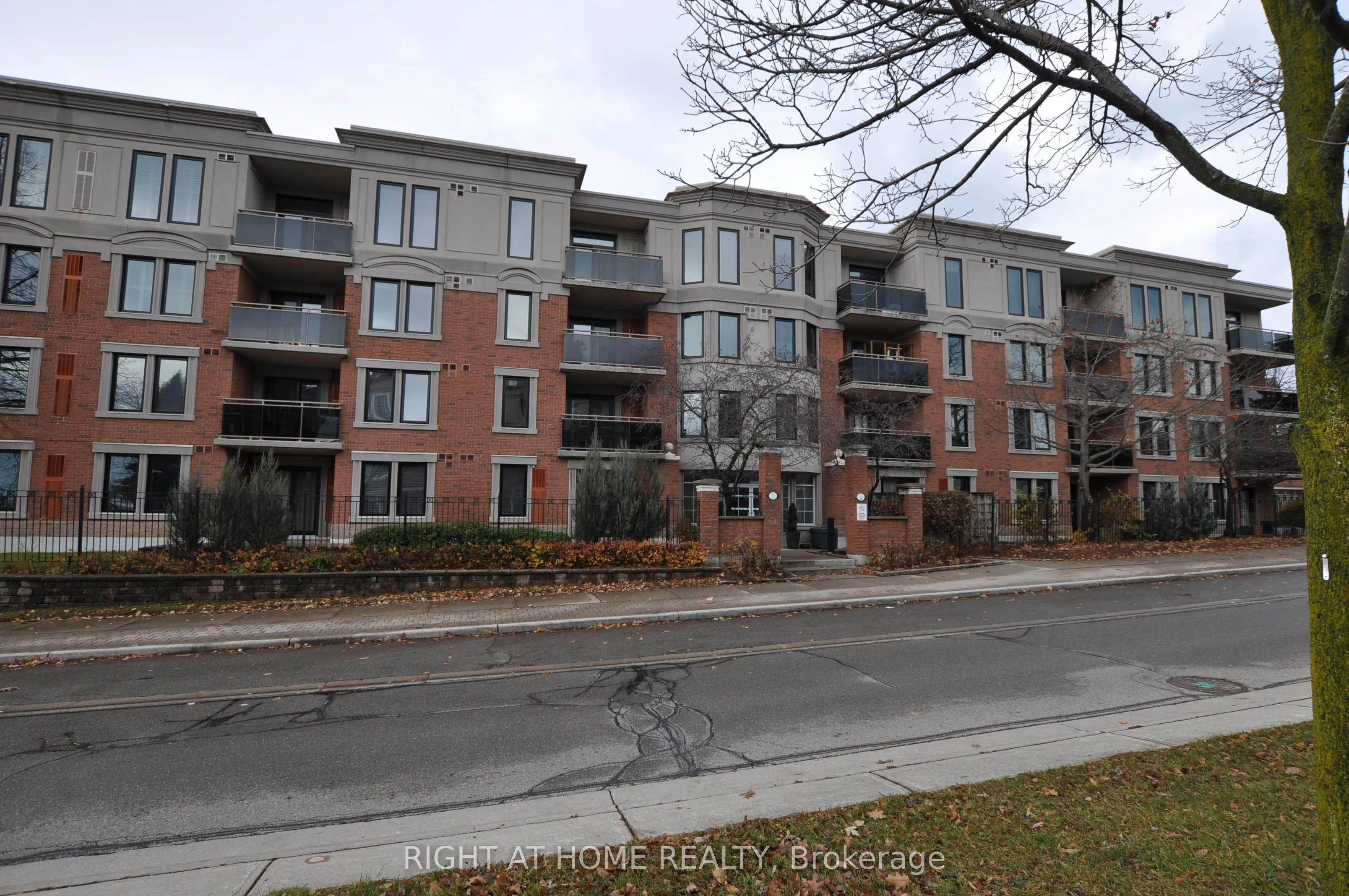 2300 Parkhaven Boulevard #308