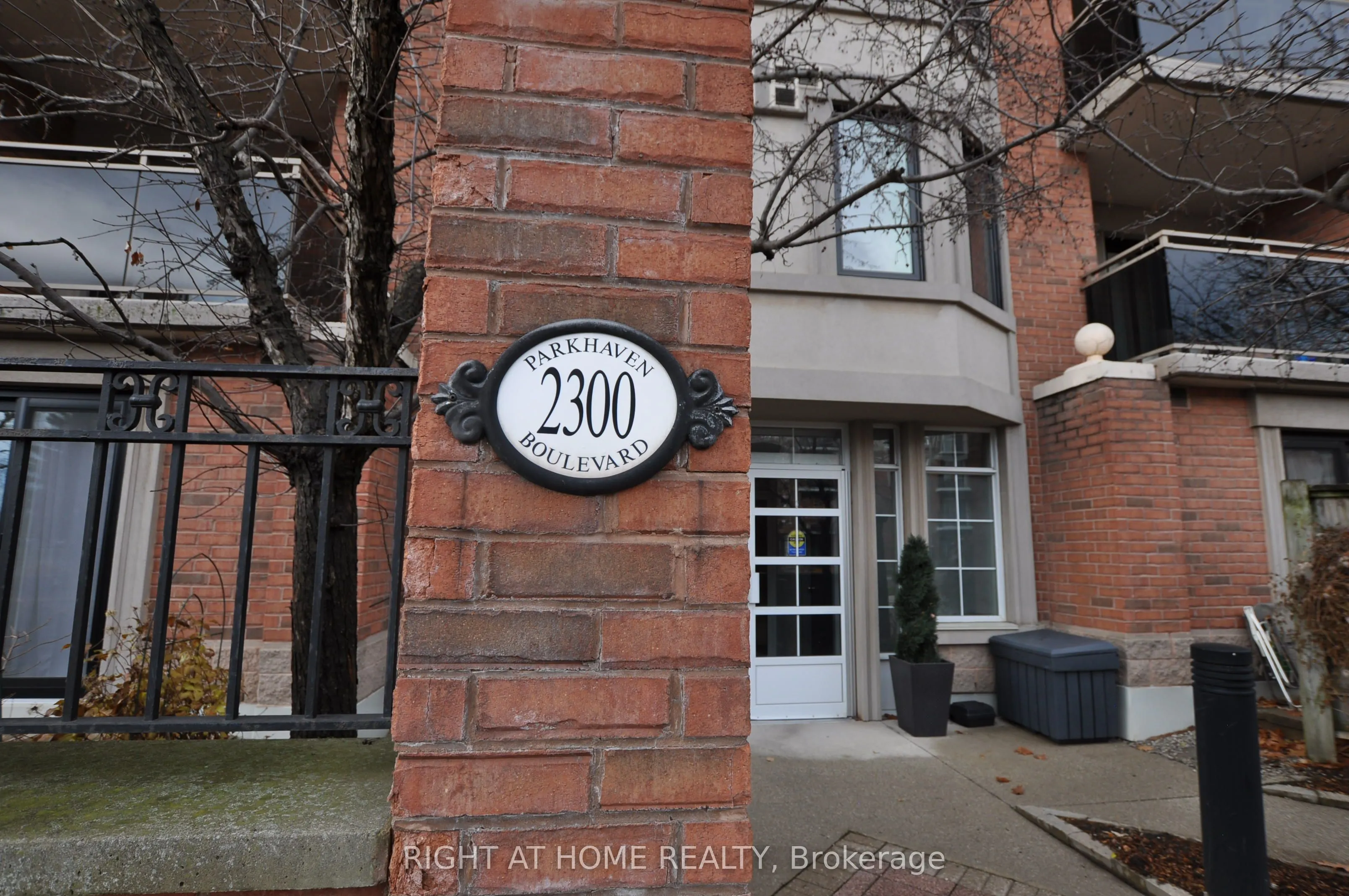 2300 Parkhaven Boulevard #308
