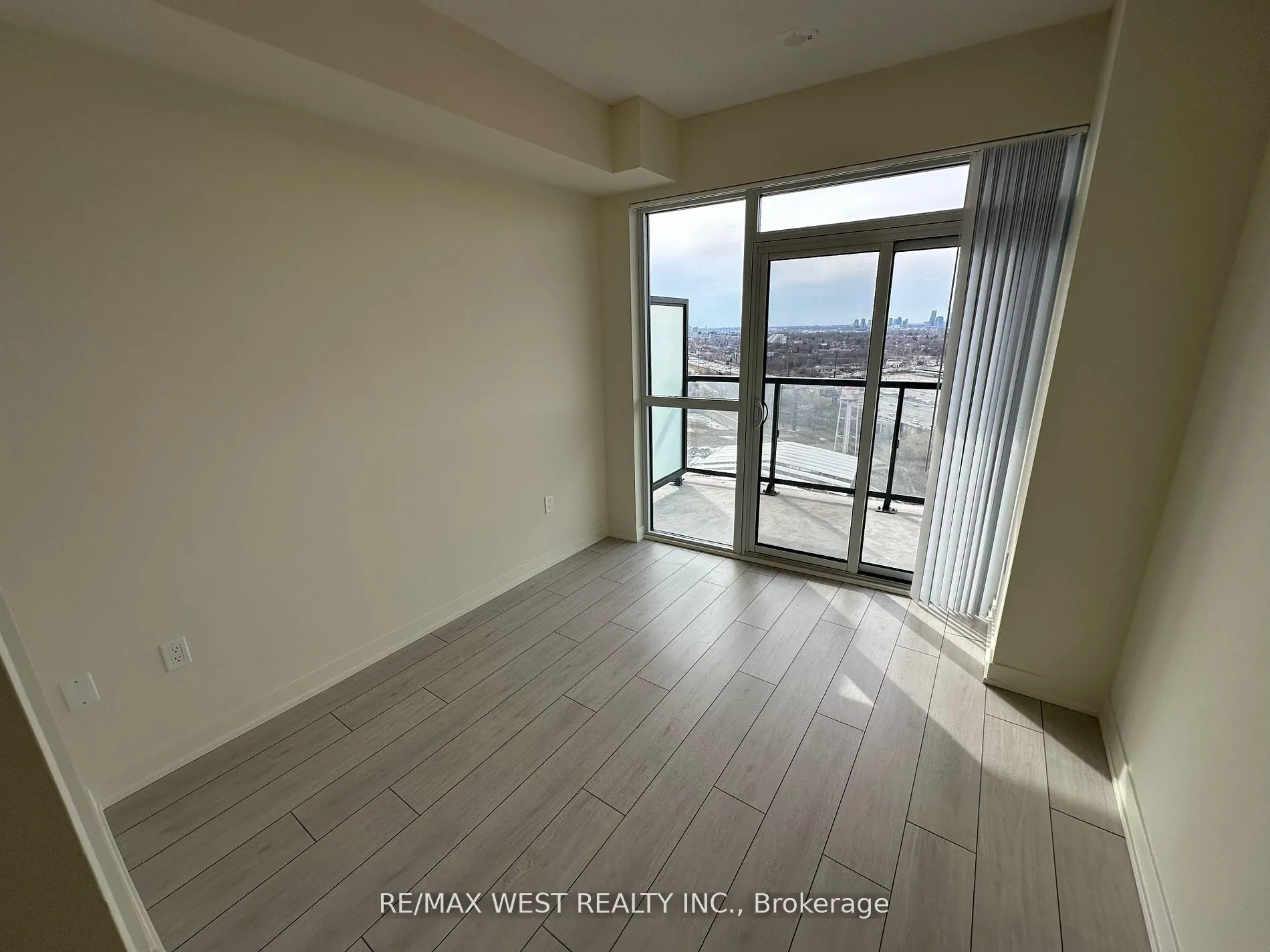 38 Annie Craig Drive #2511