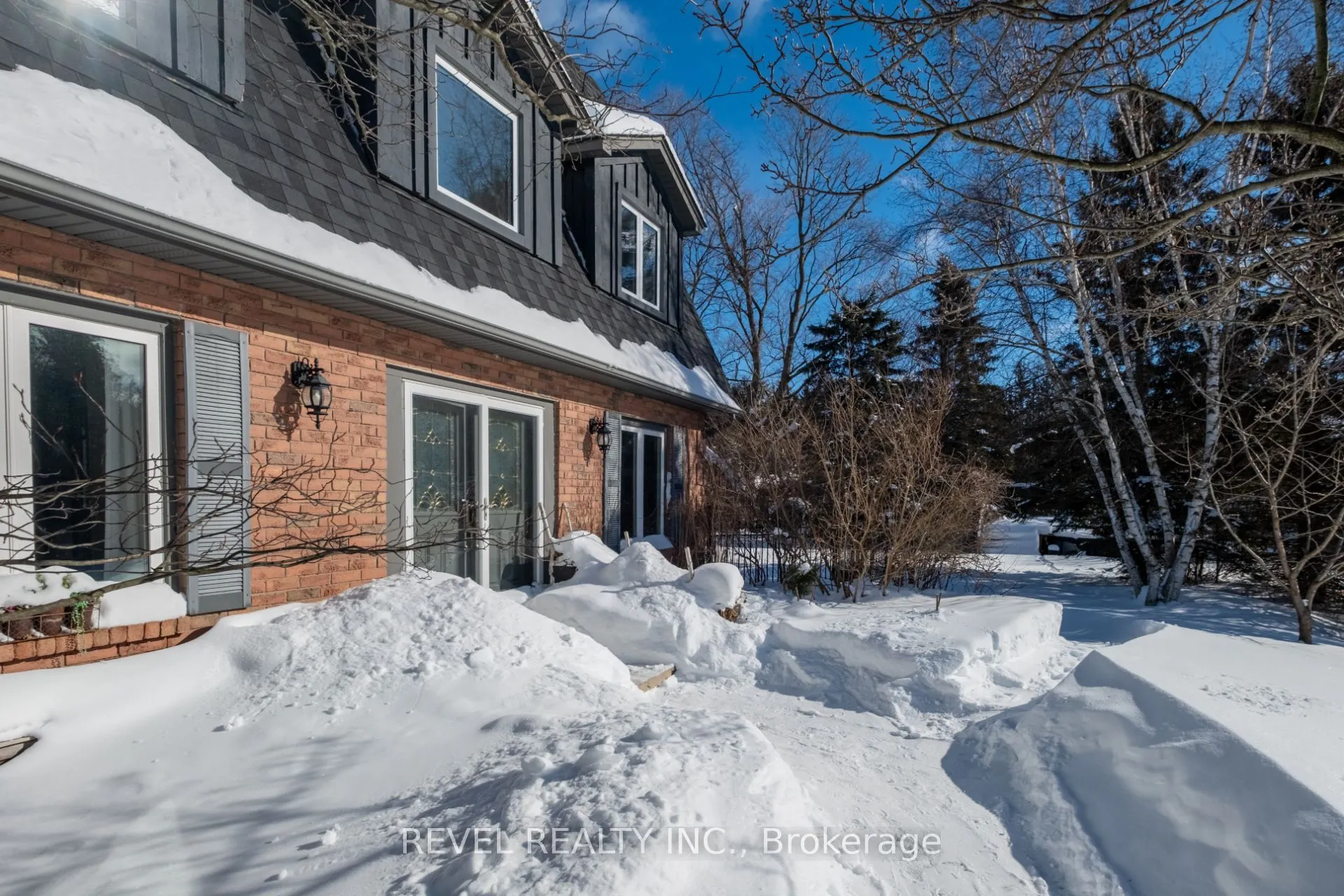 14227 Trafalgar Road