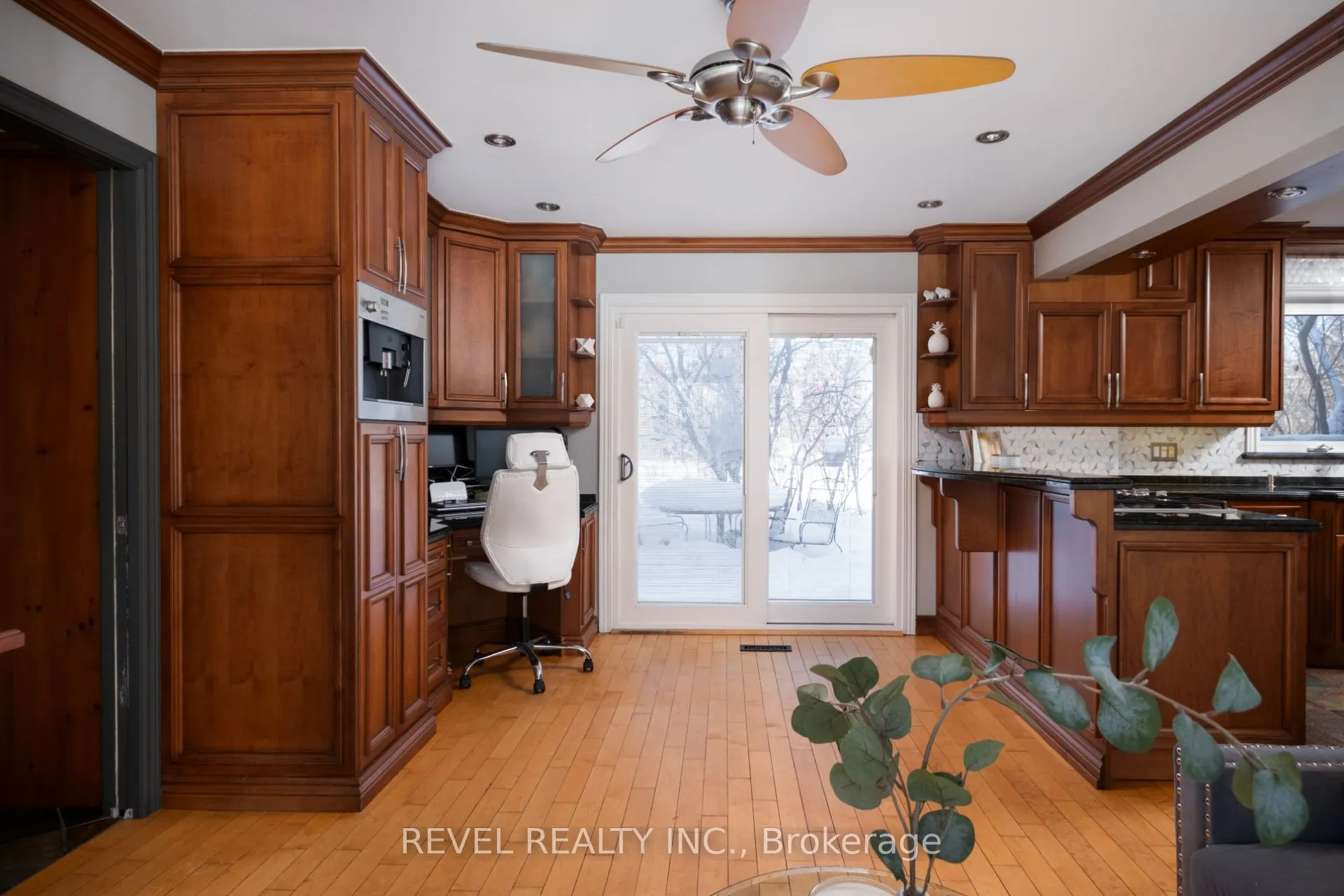 14227 Trafalgar Road