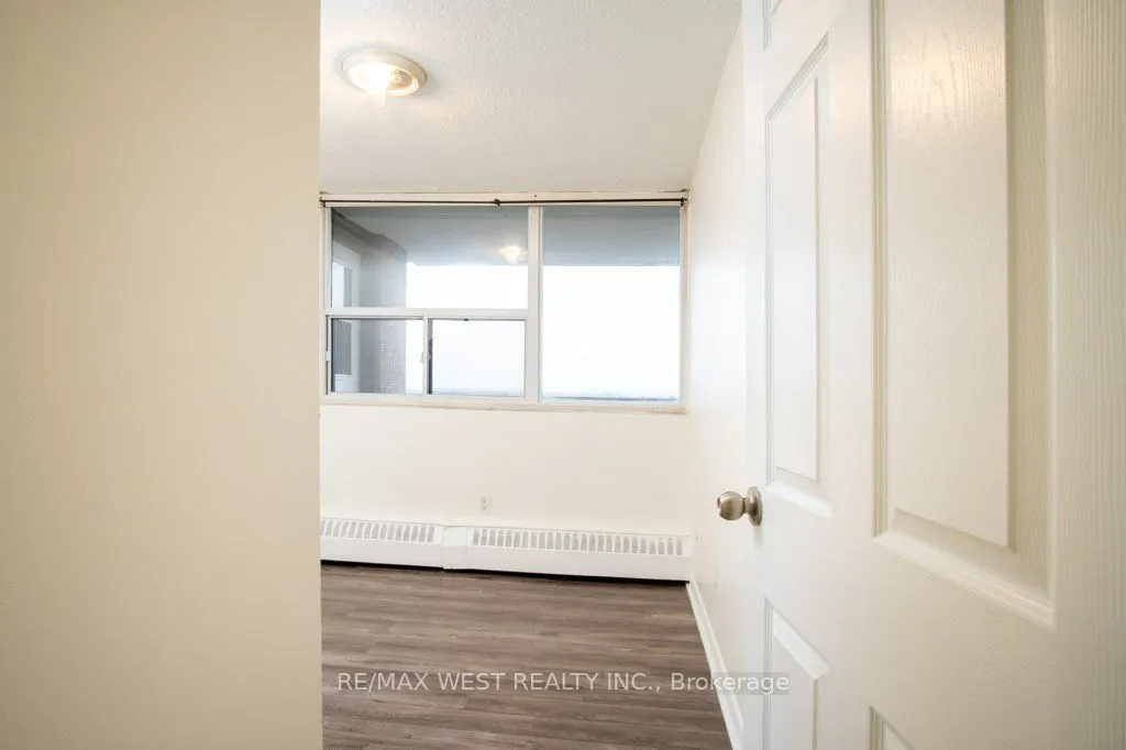 3501 Glen Erin Drive #1001