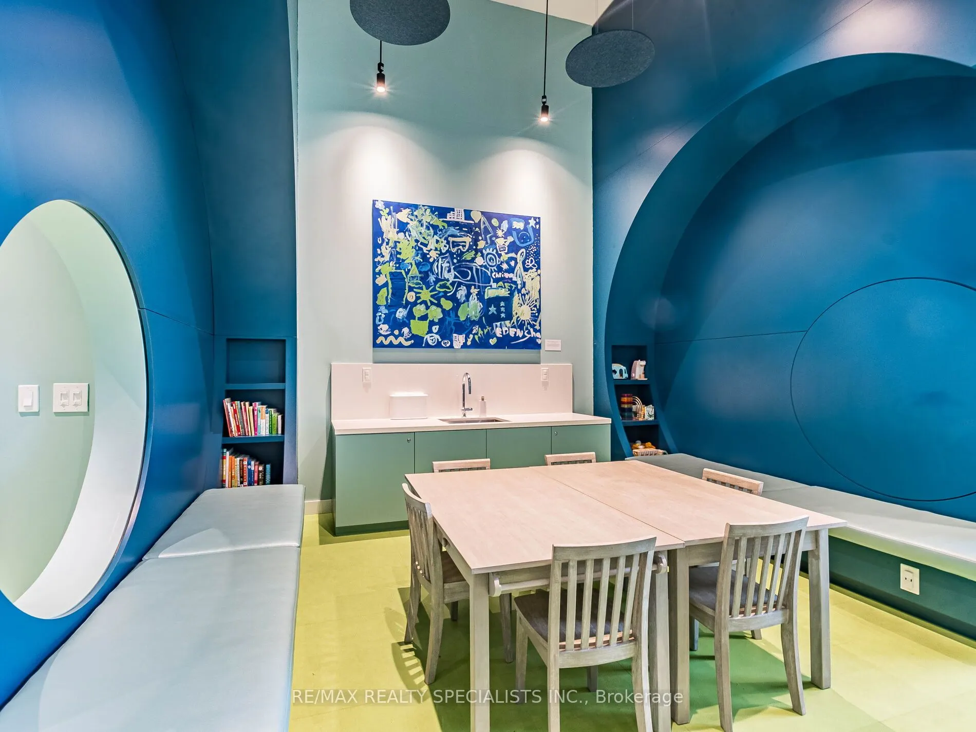 28 ANN Street #1304