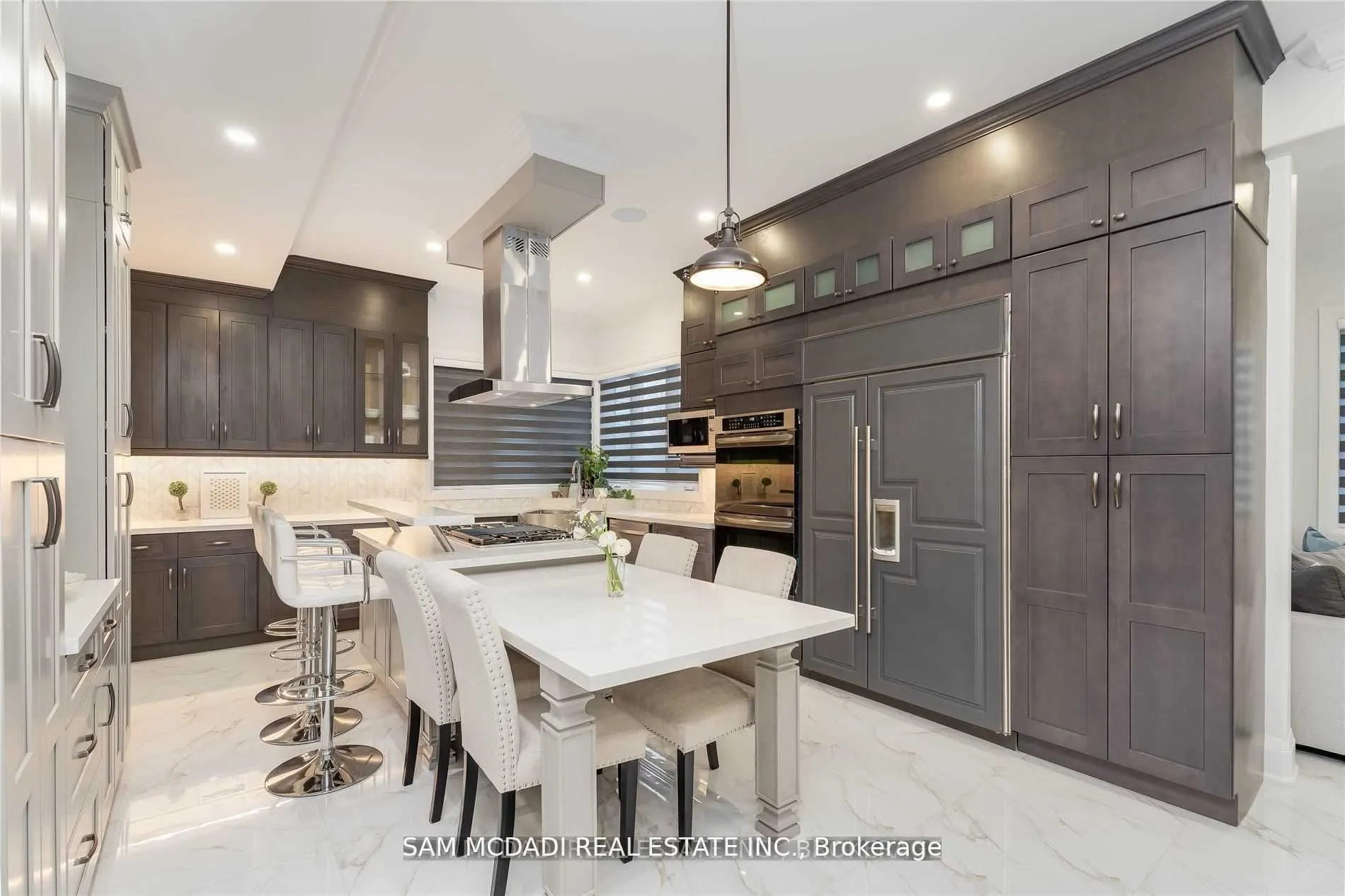 1138 Garden Road