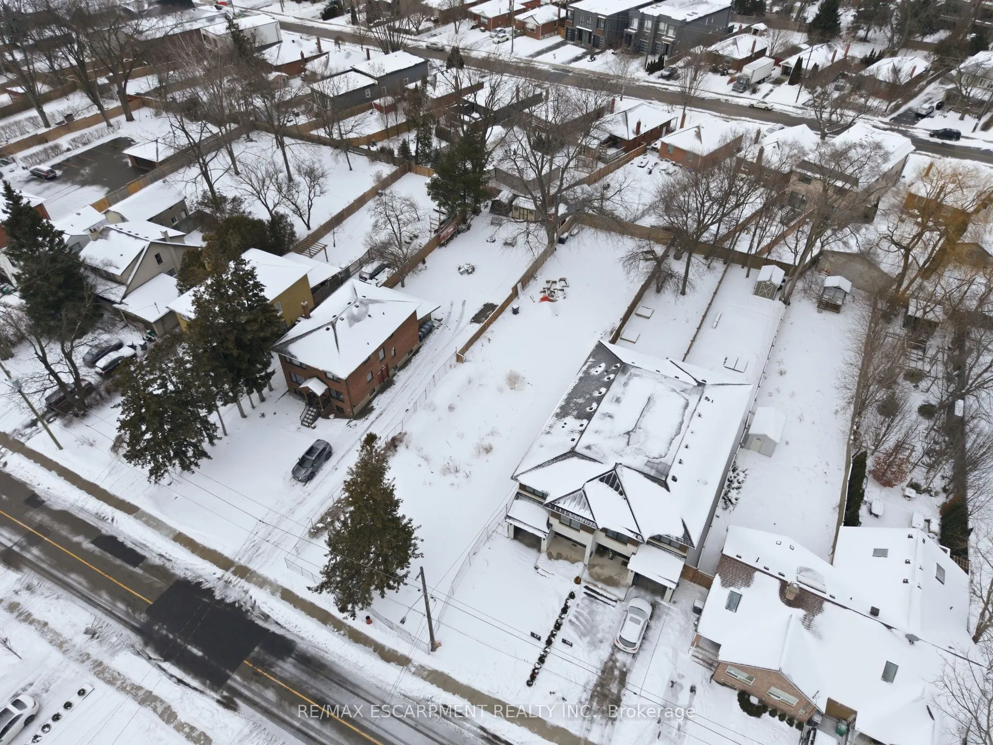 19B Broadview Avenue