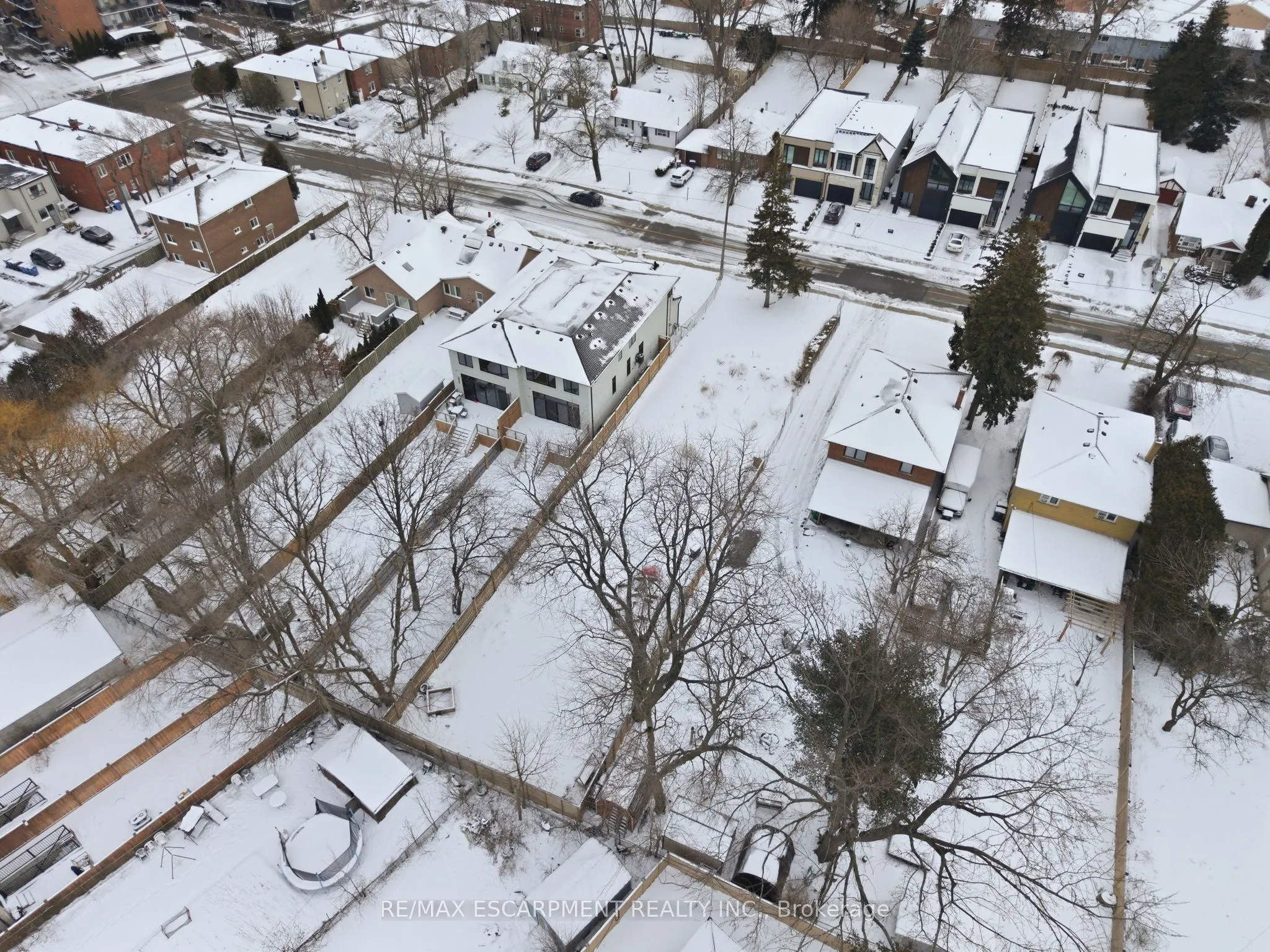 19B Broadview Avenue