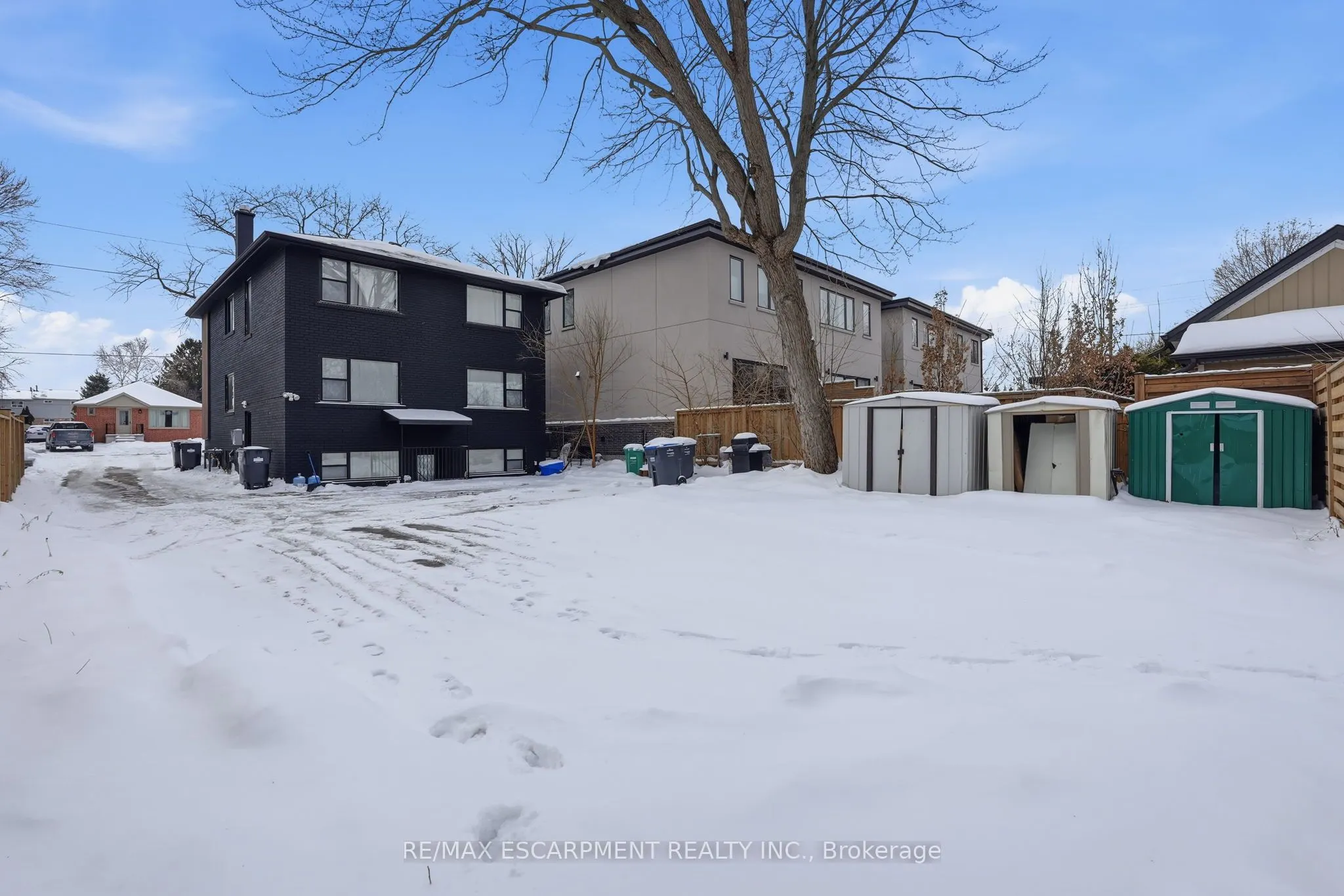 43 Broadview Avenue