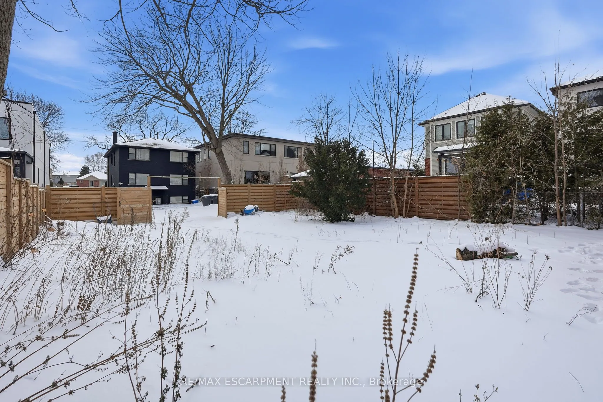 43 Broadview Avenue