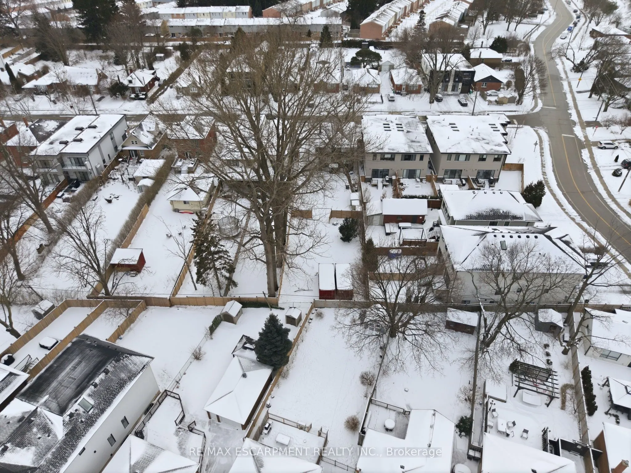 43 Broadview Avenue