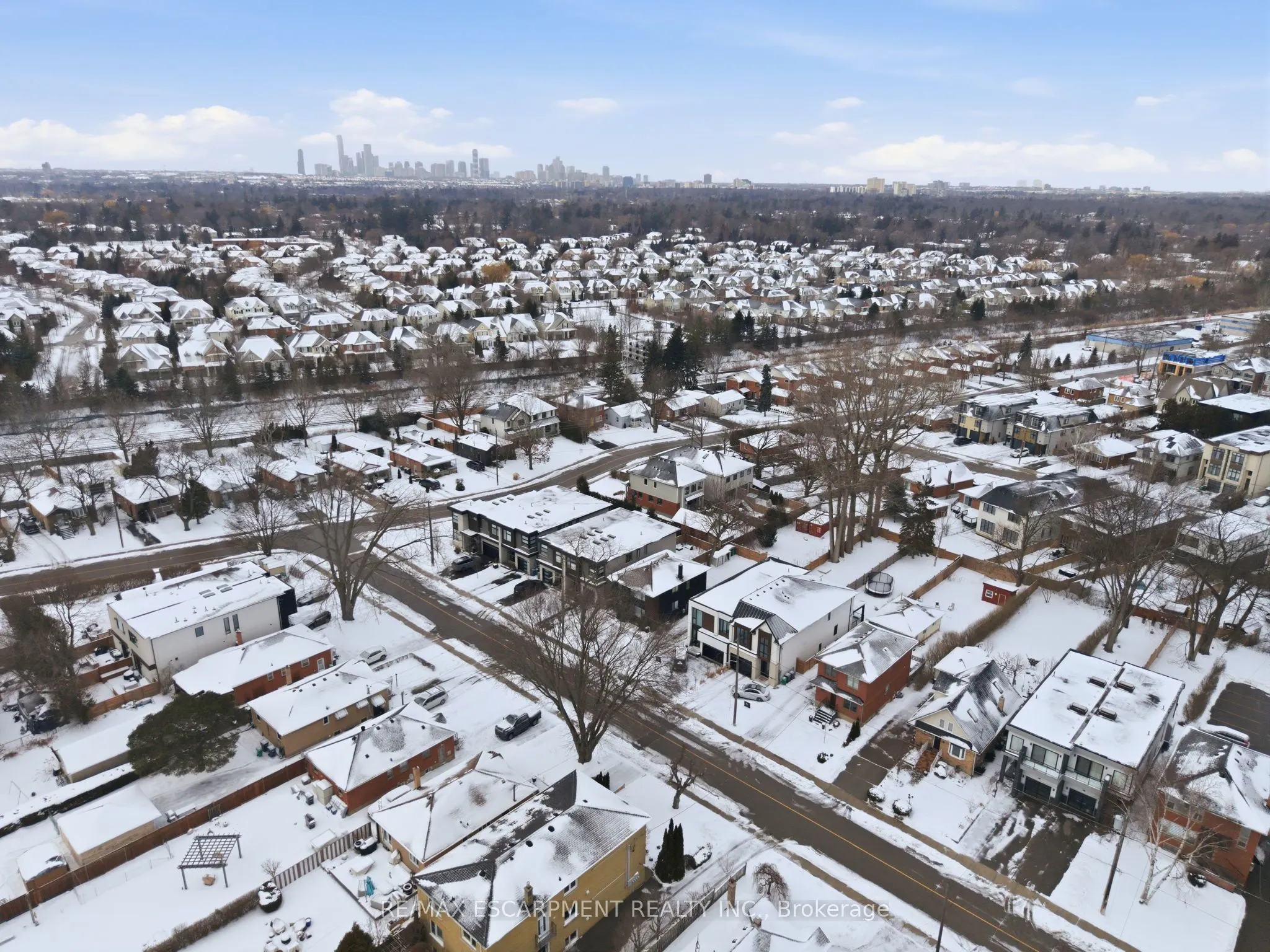43 Broadview Avenue