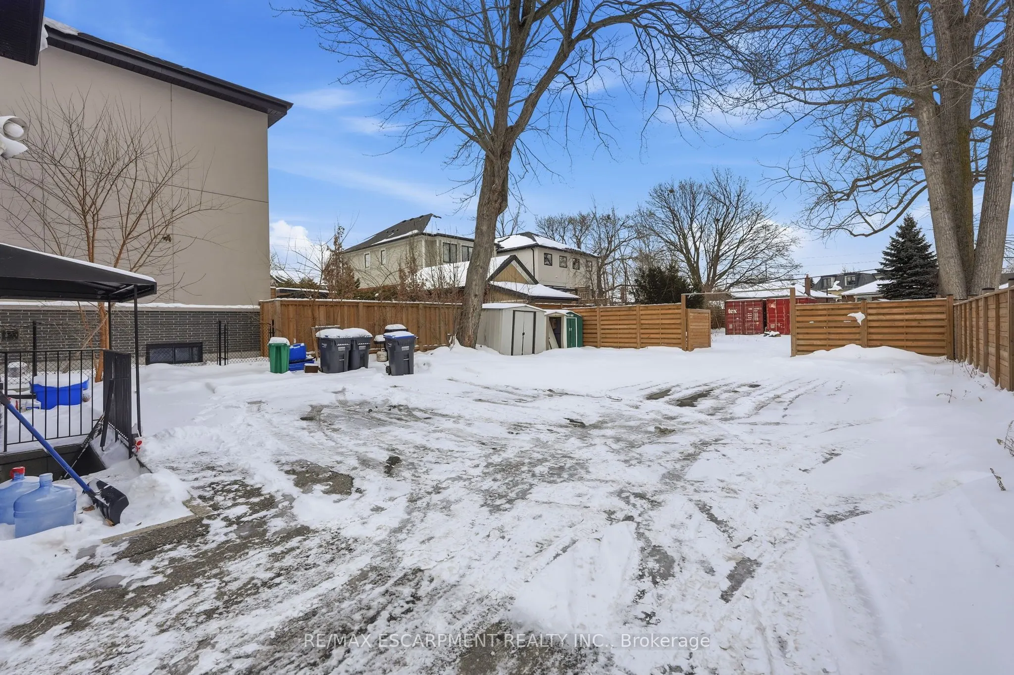 43 Broadview Avenue