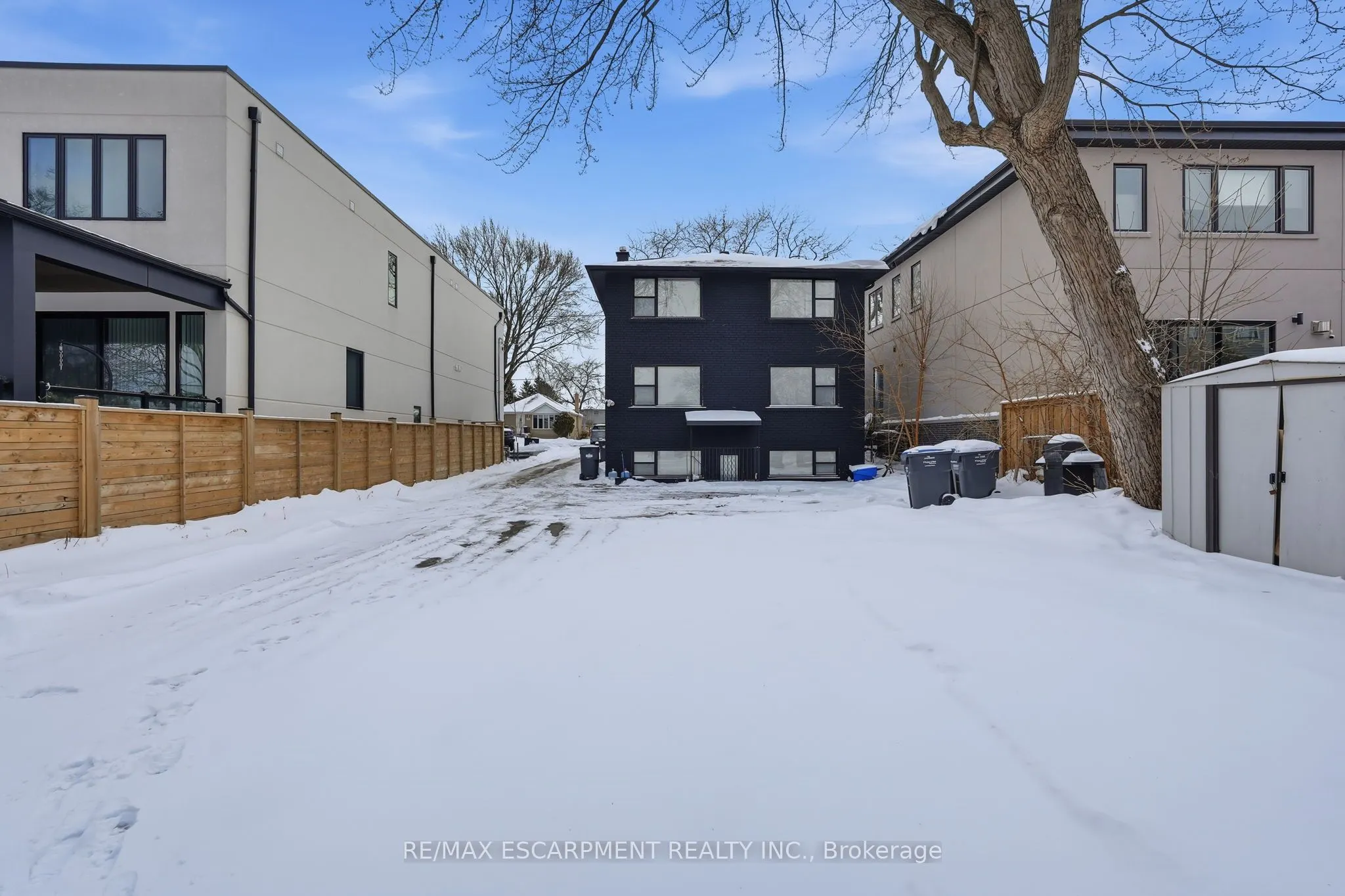 43 Broadview Avenue