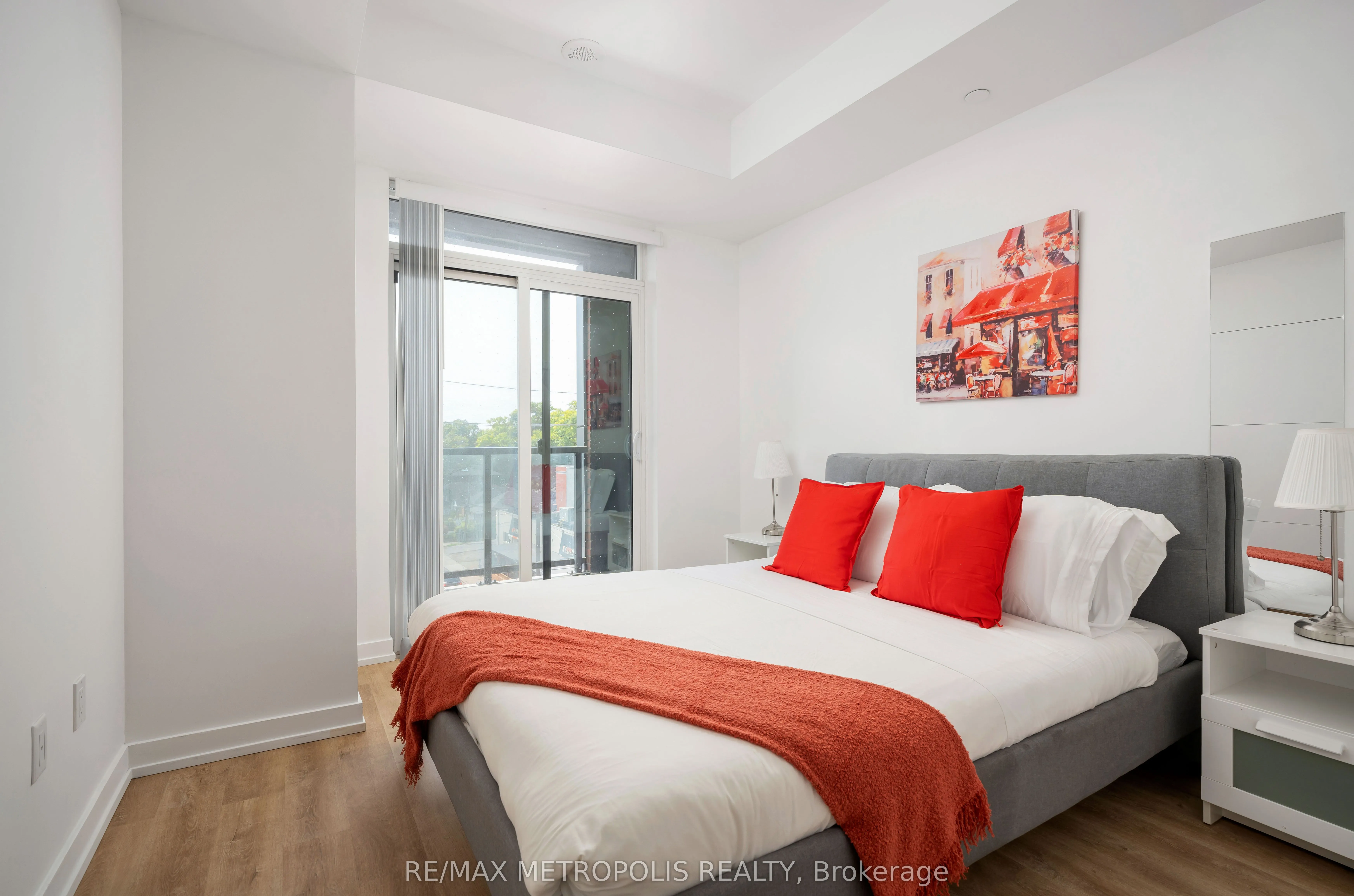2300 St Clair Avenue W #407