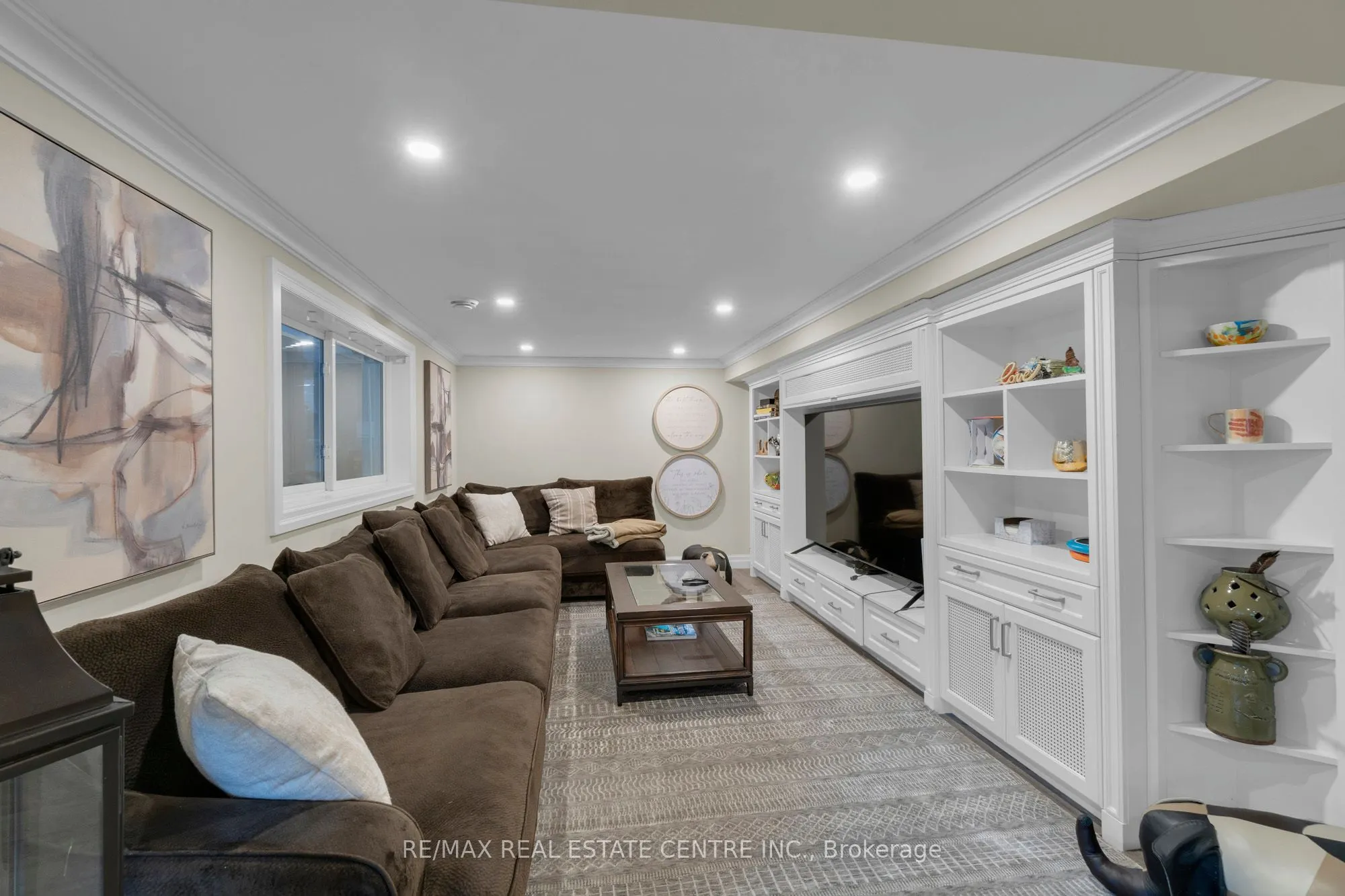 1175 Derry Road