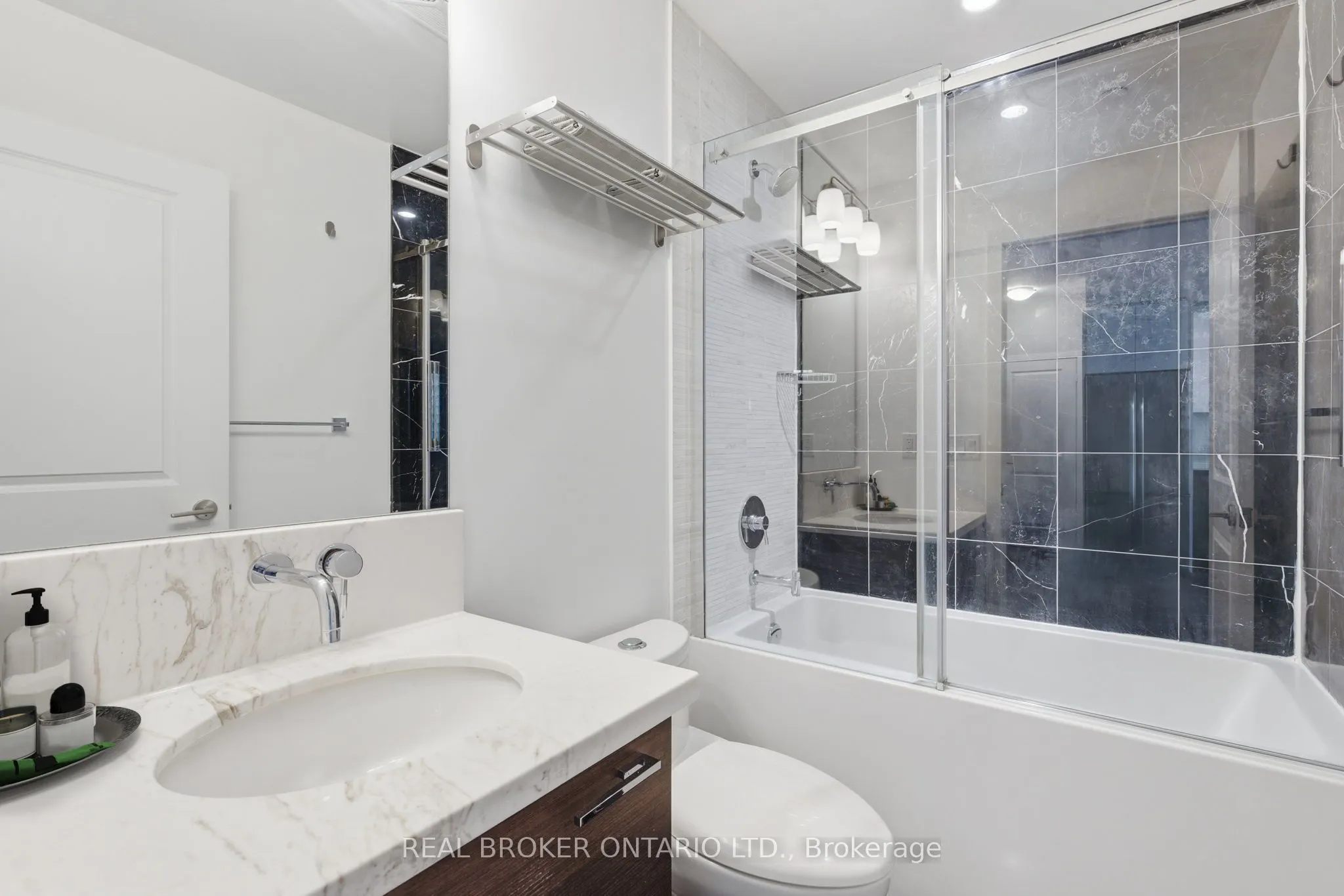 33 Shore Breeze Drive #1801