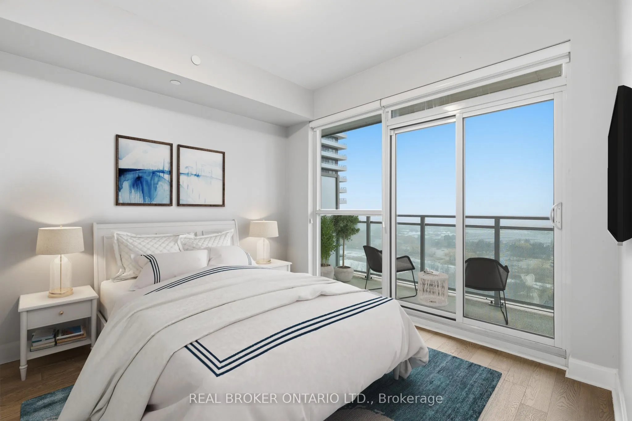 33 Shore Breeze Drive #1801