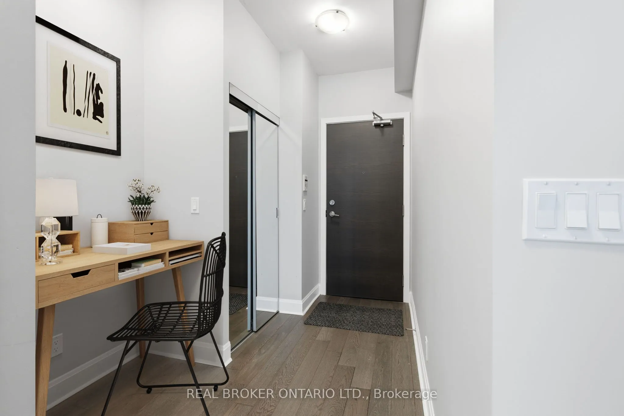 33 Shore Breeze Drive #1801