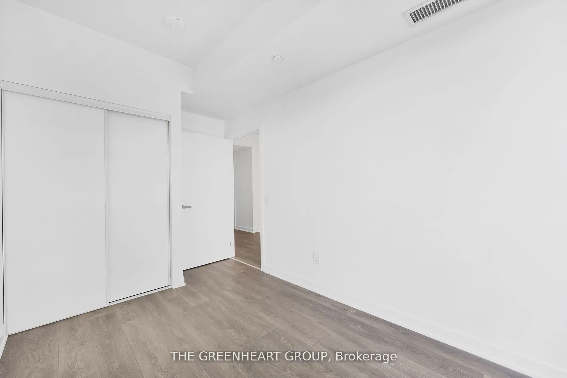 28 Ann Street #512