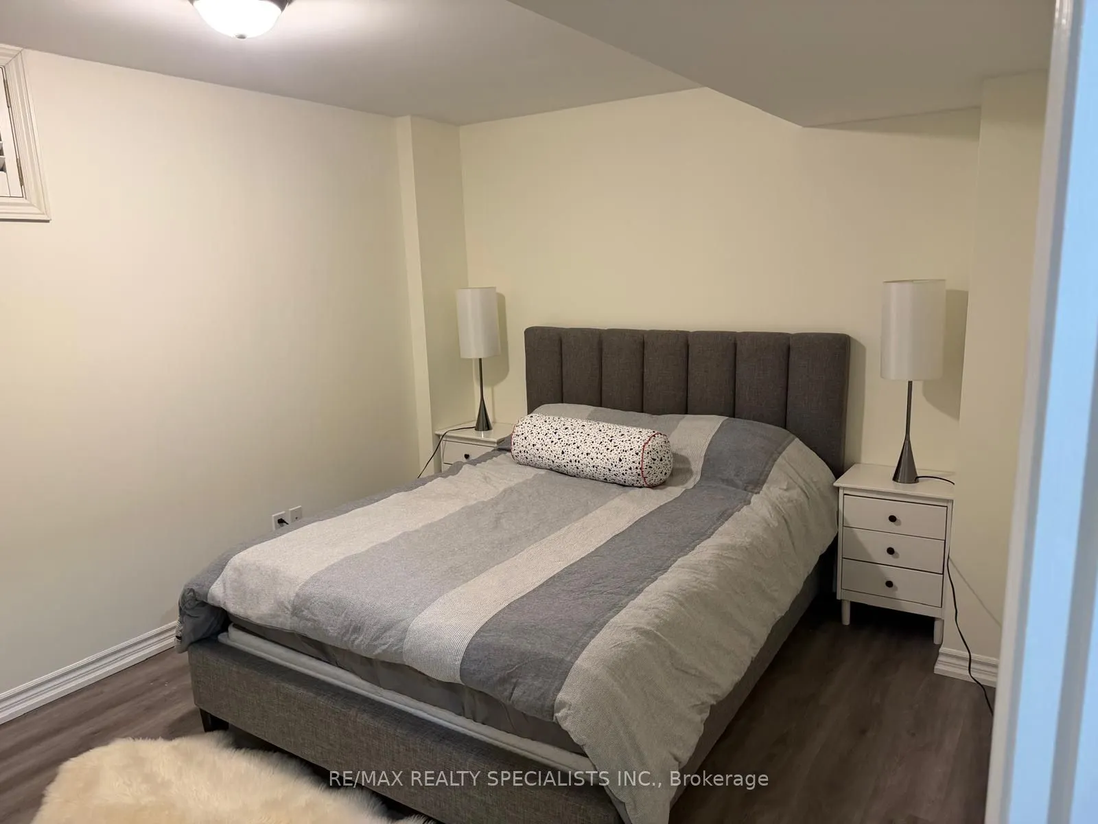 57 Fairview Road W