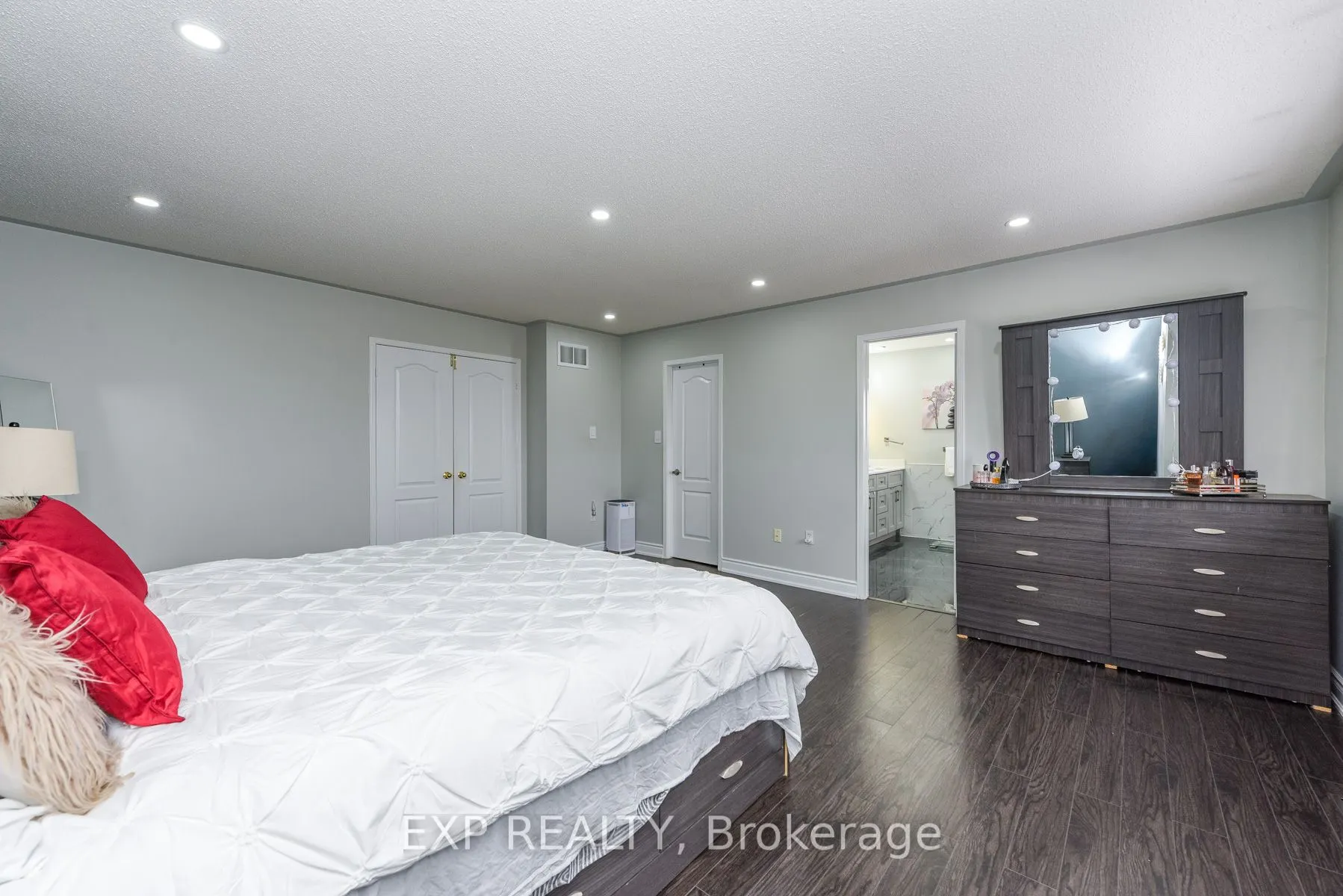 7 Chapparal Drive