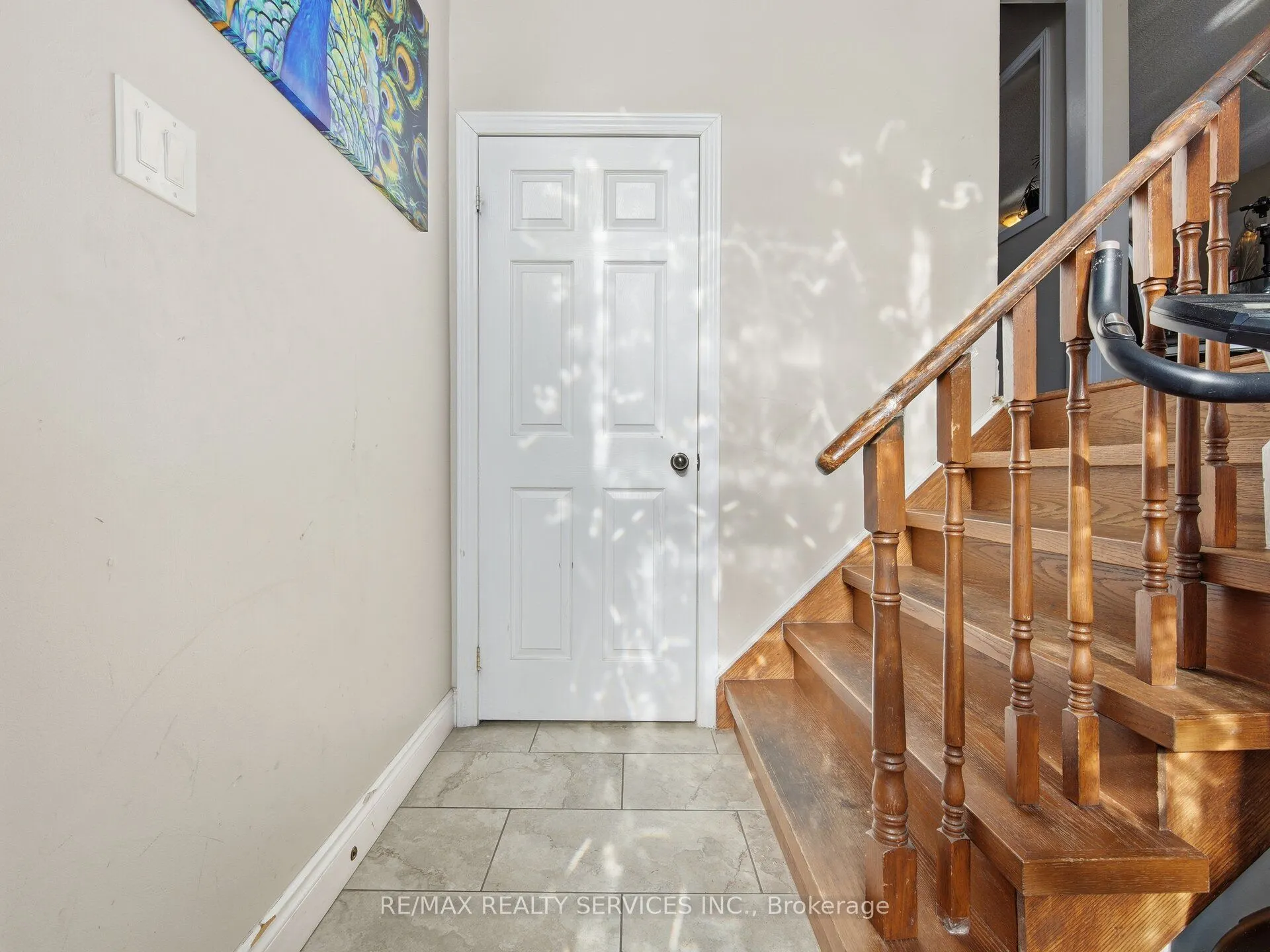 8 Deerpark Crescent
