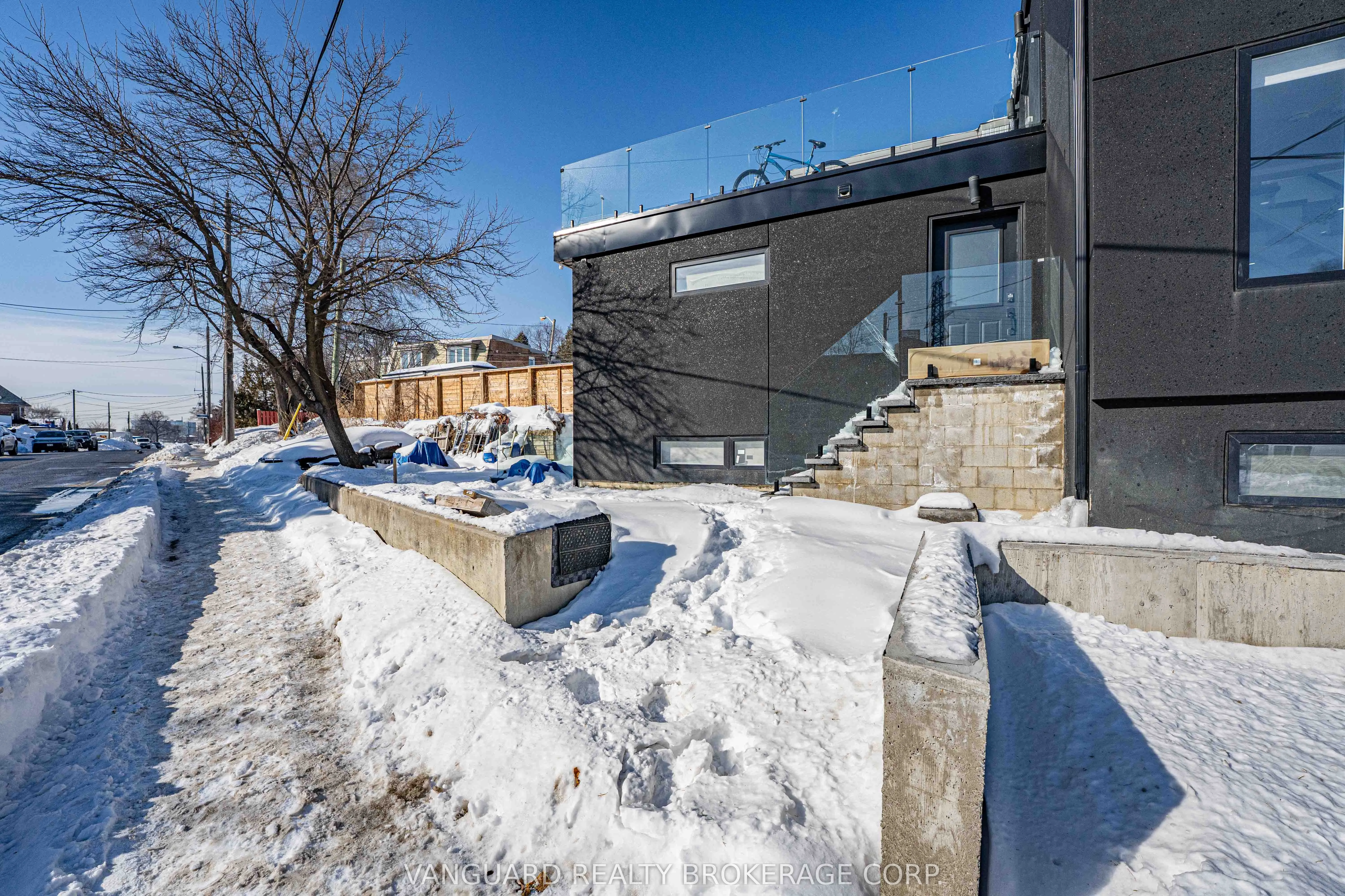 410 Maybank Avenue