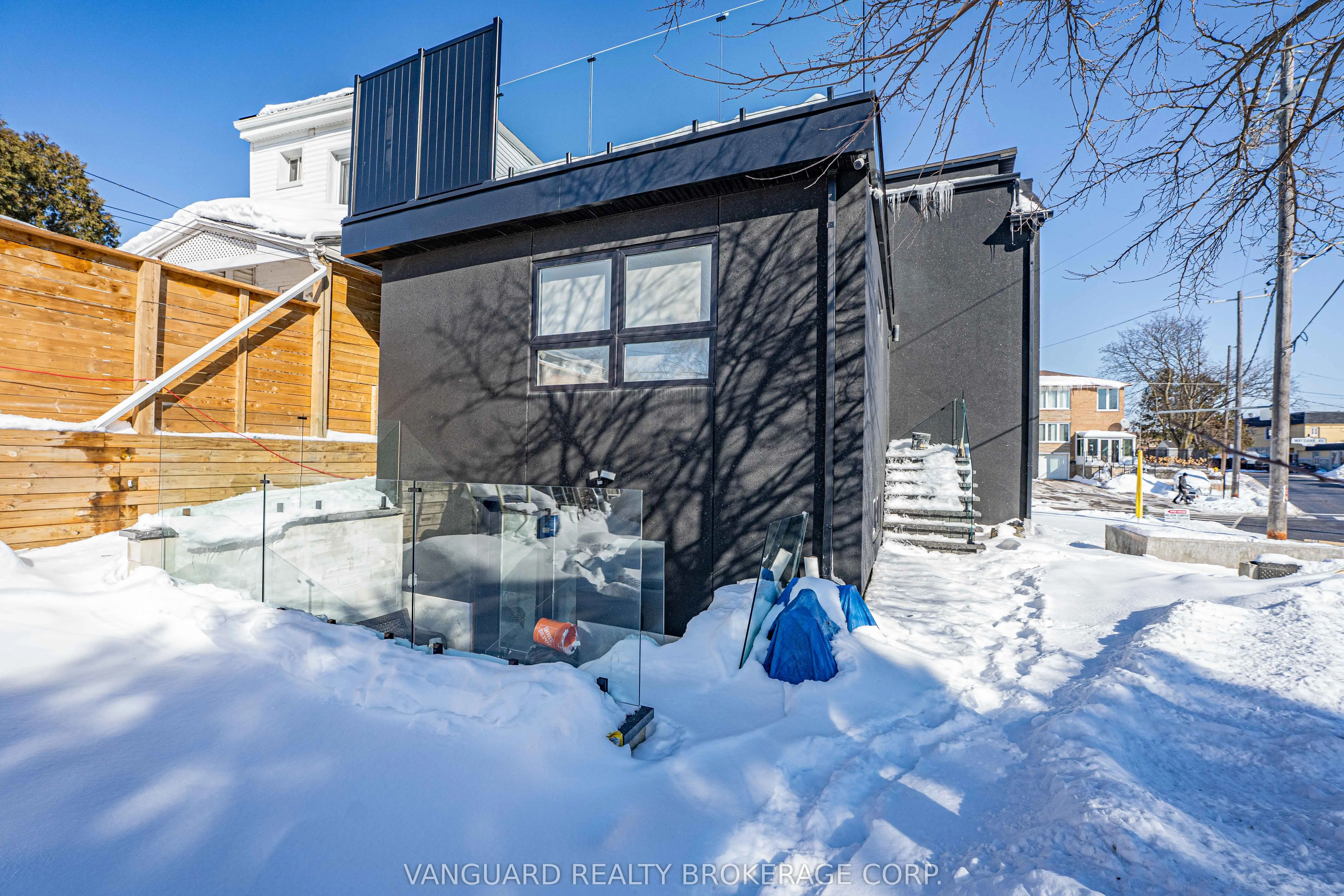 410 Maybank Avenue