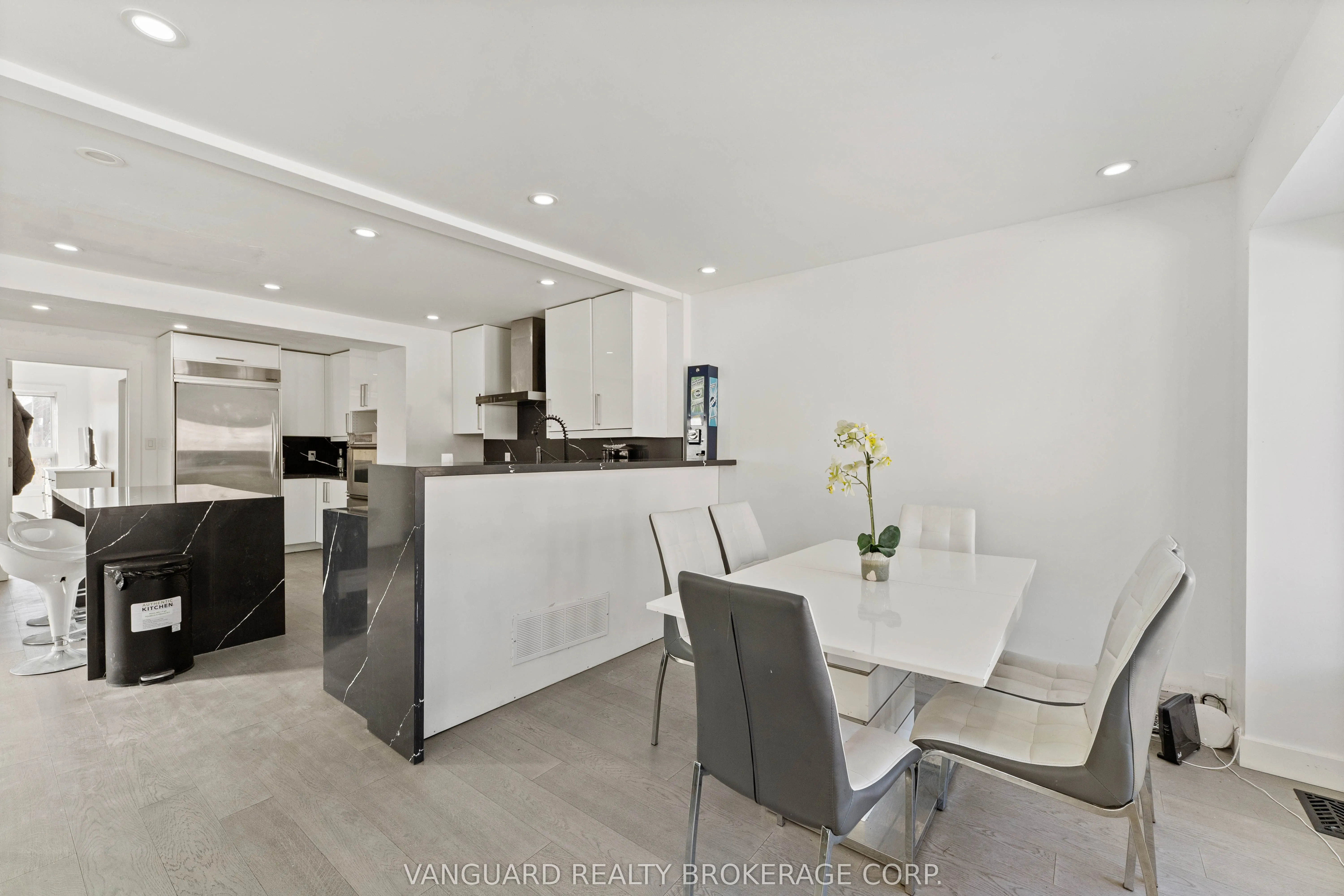 410 Maybank Avenue