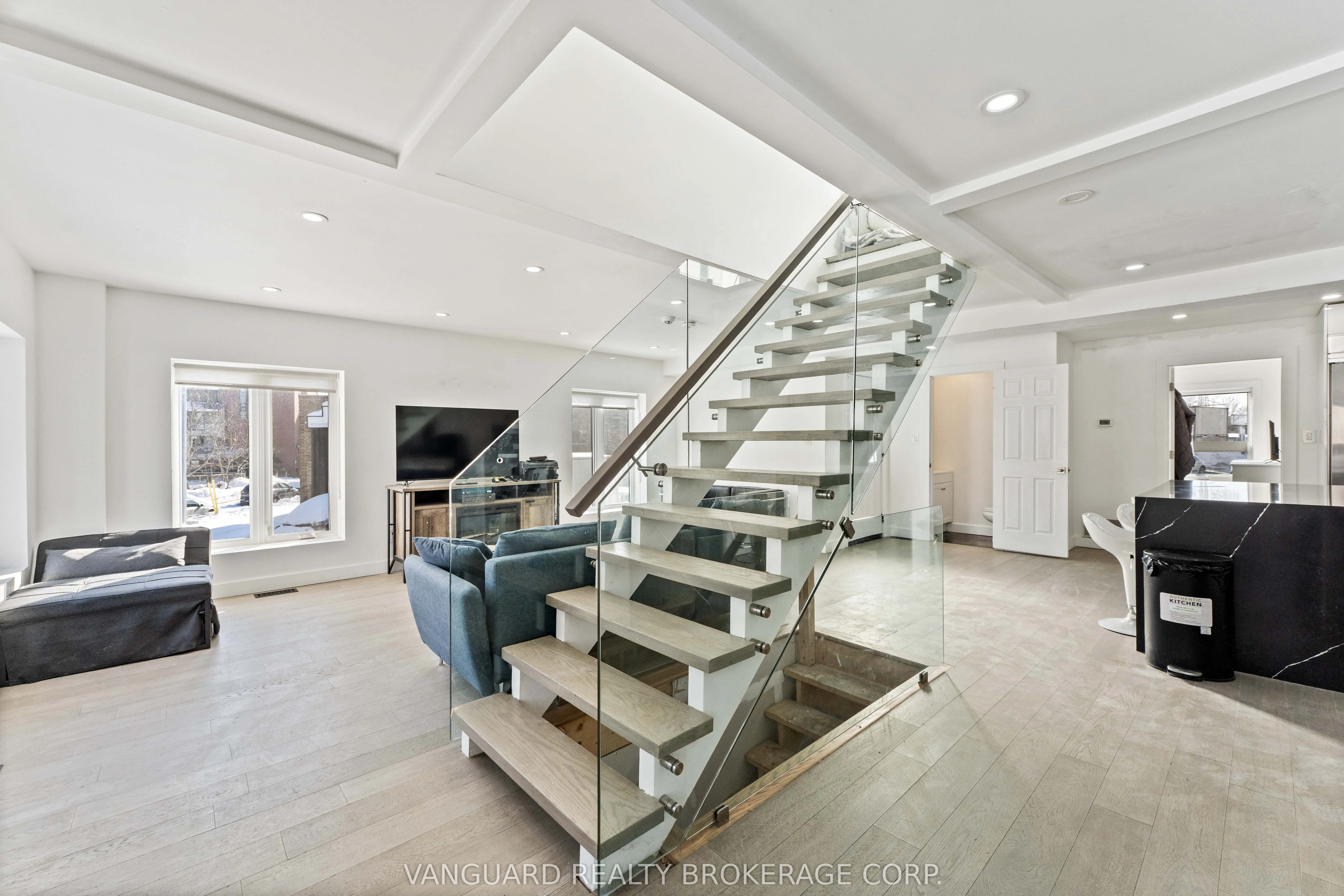 410 Maybank Avenue