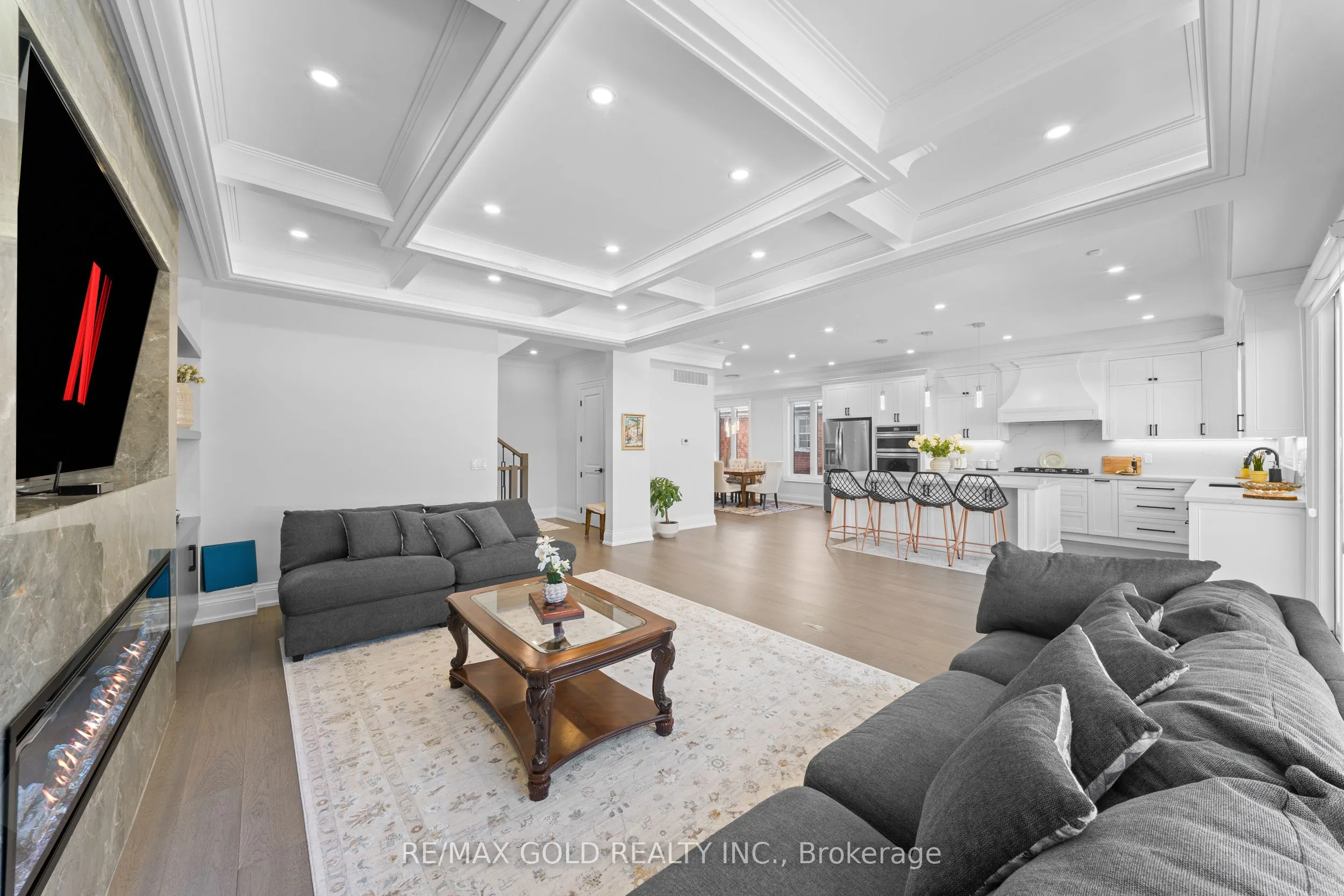 99 Twenty Seventh Street