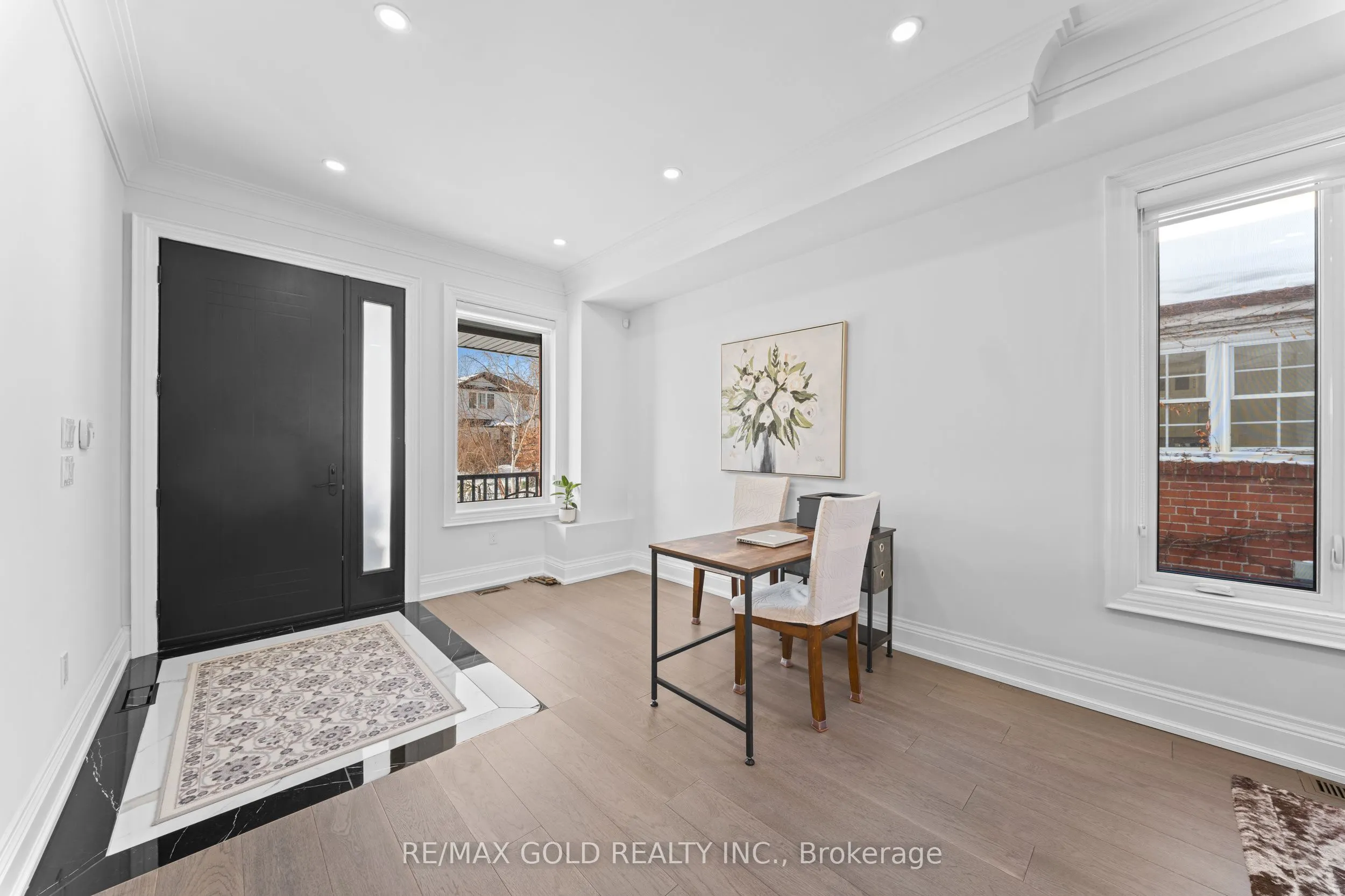 99 Twenty Seventh Street